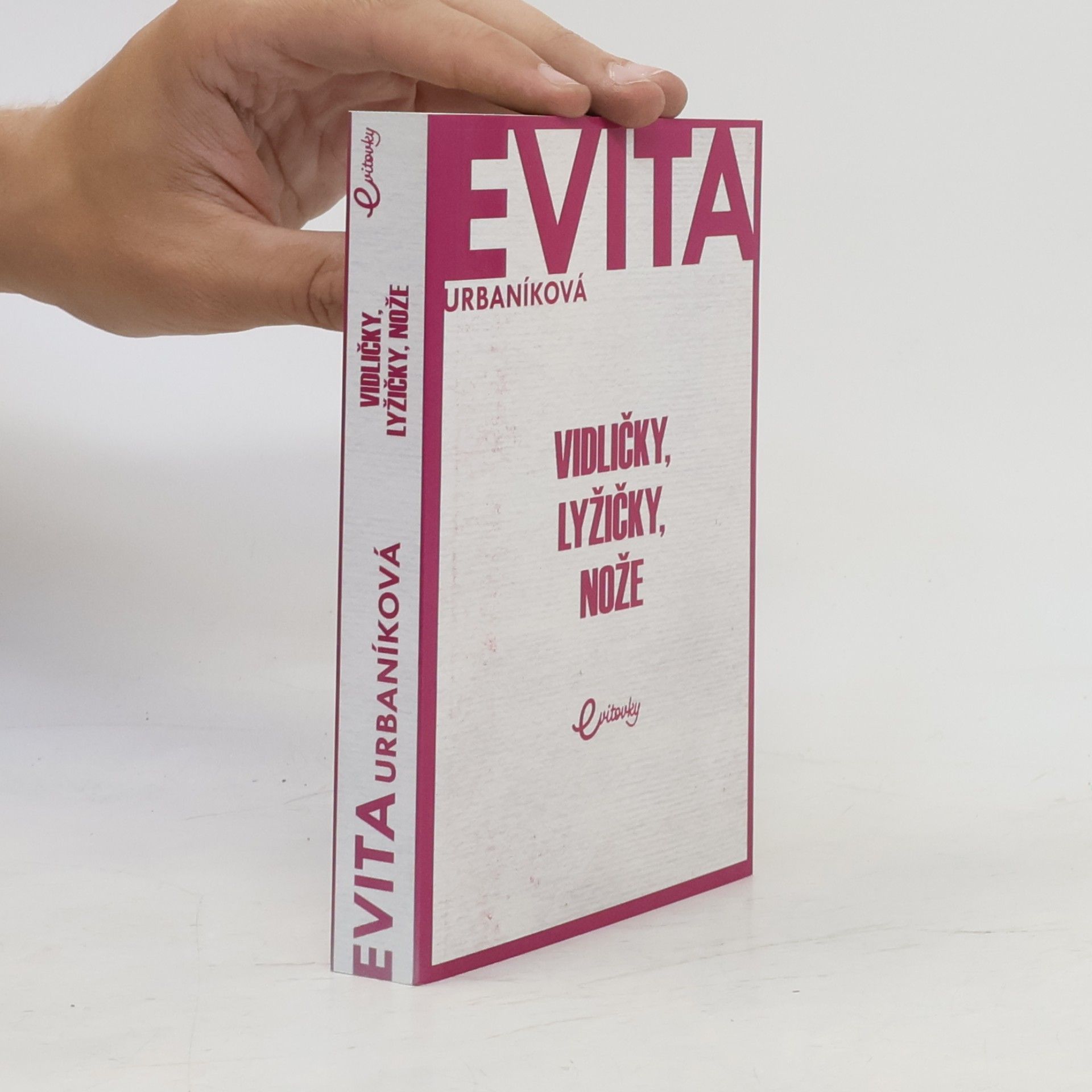 Eva Urbaníková Vidličky, lyžičky, nože