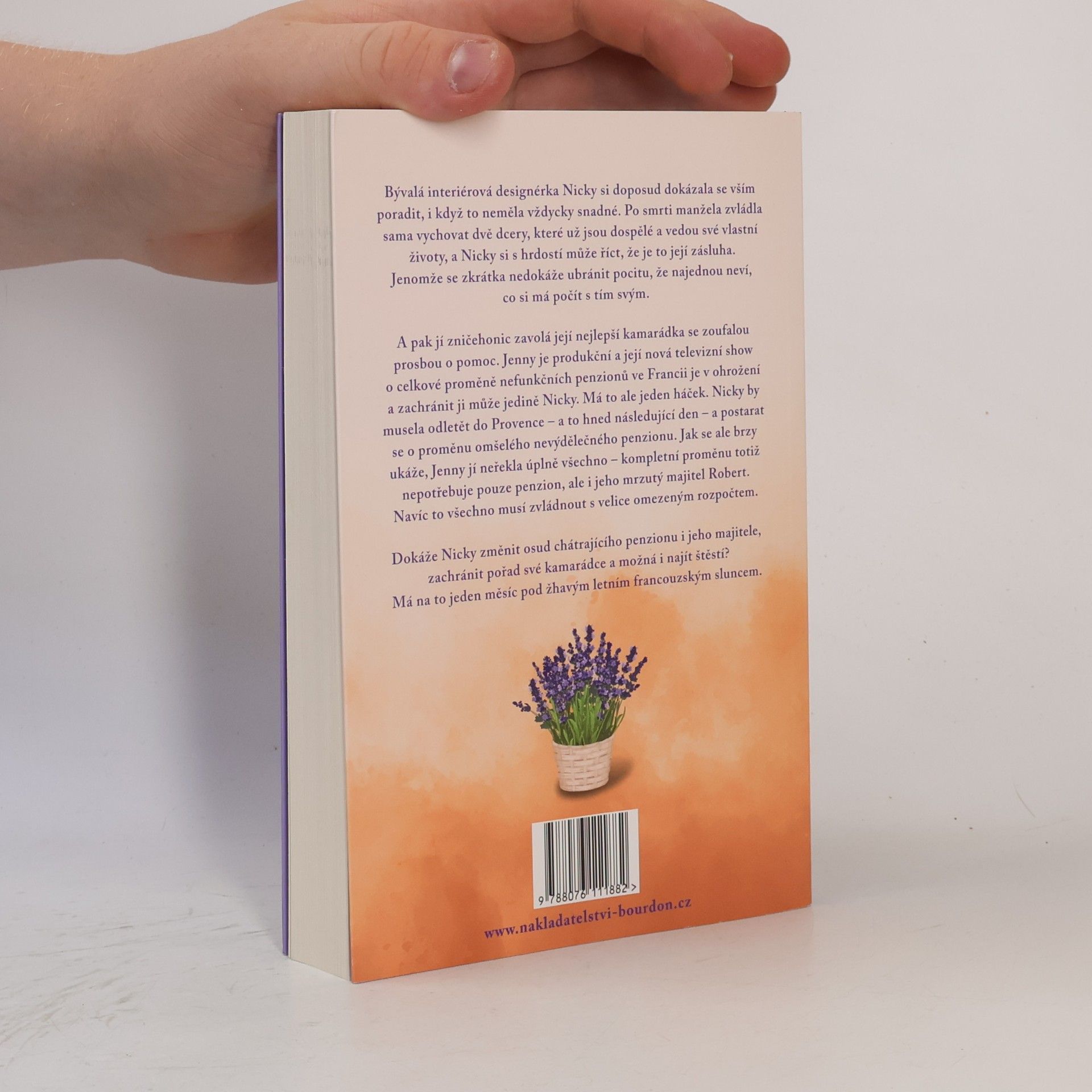 Gillian Harvey Měsíc v Provence