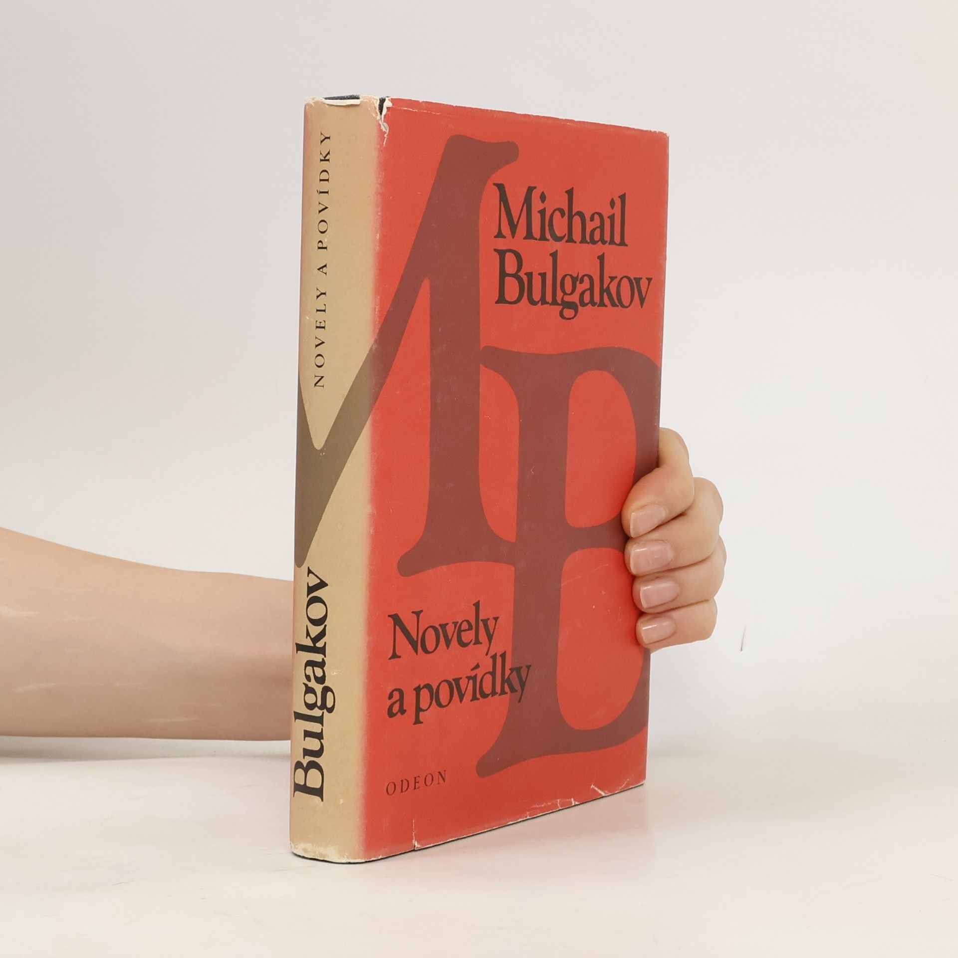 Mikhail Afanasyevich Bulgakov Novely a povídky