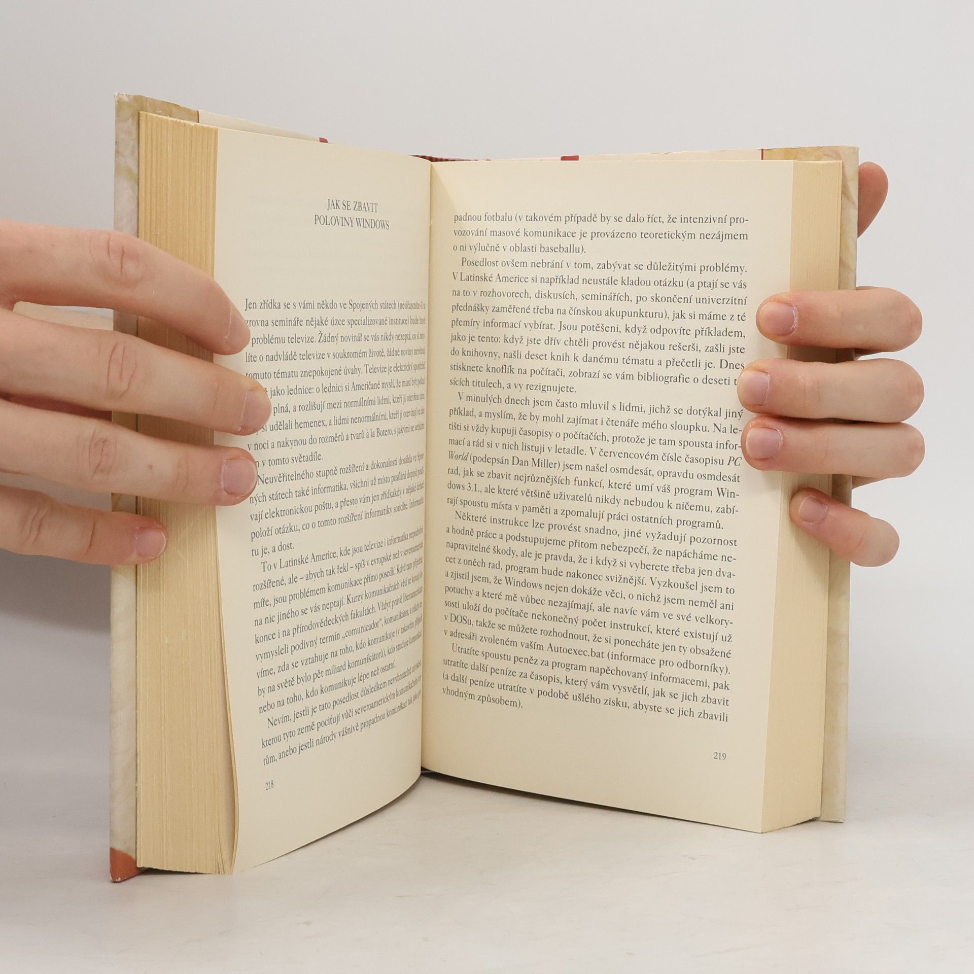 Umberto Eco Poznámky na krabičkách od sirek