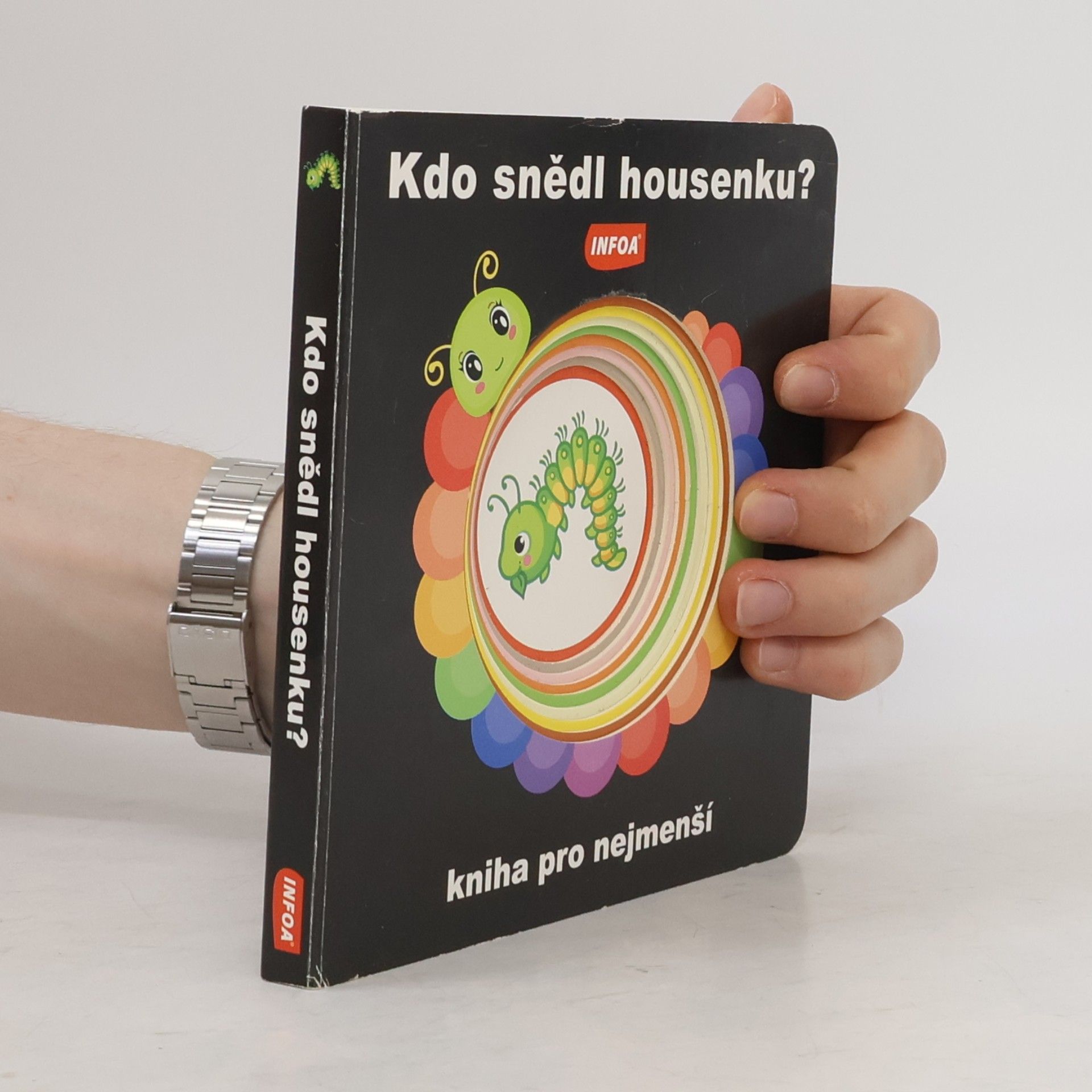 Kdo snědl housenku?