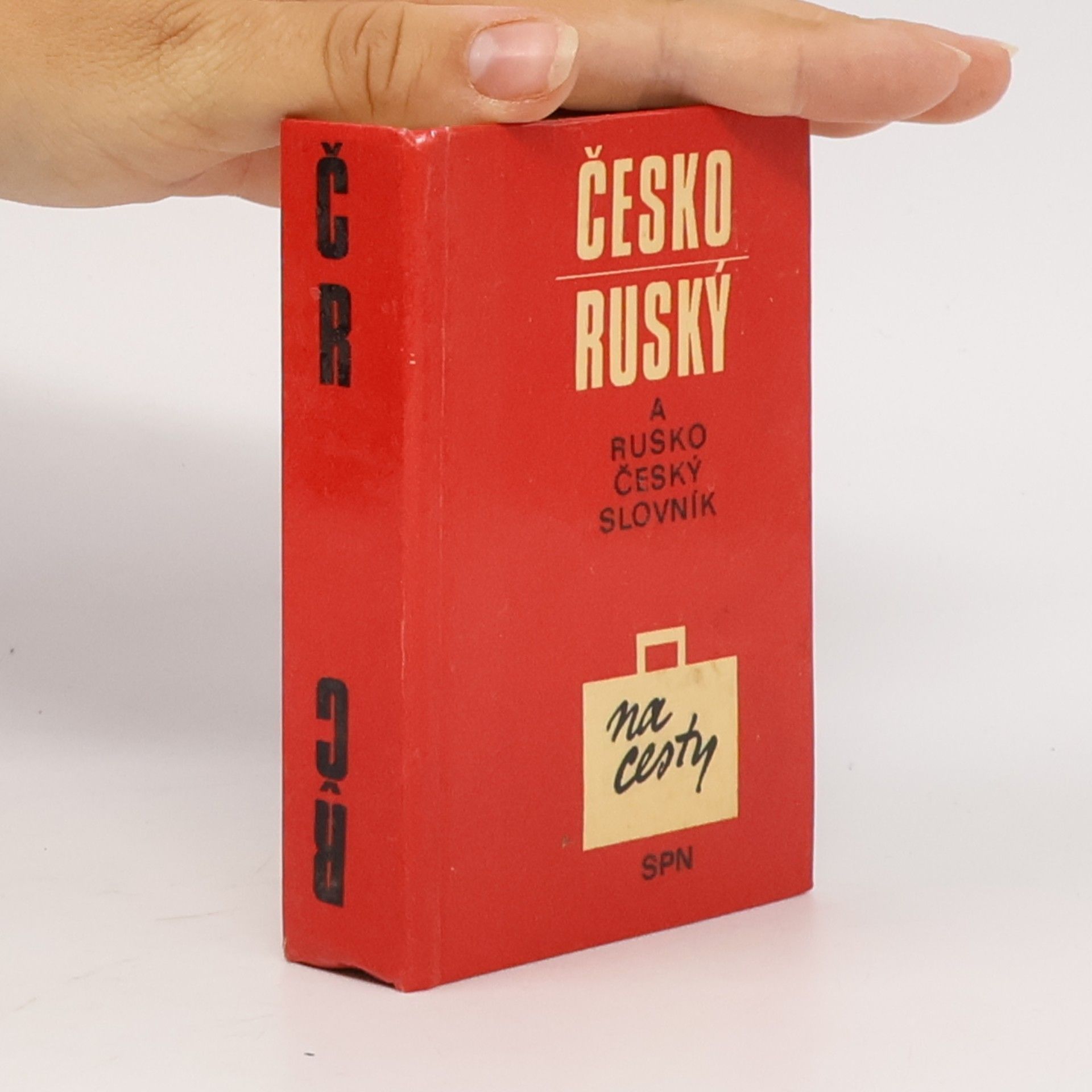 Marta Vencovská Česko-ruský a rusko-český slovník na cesty