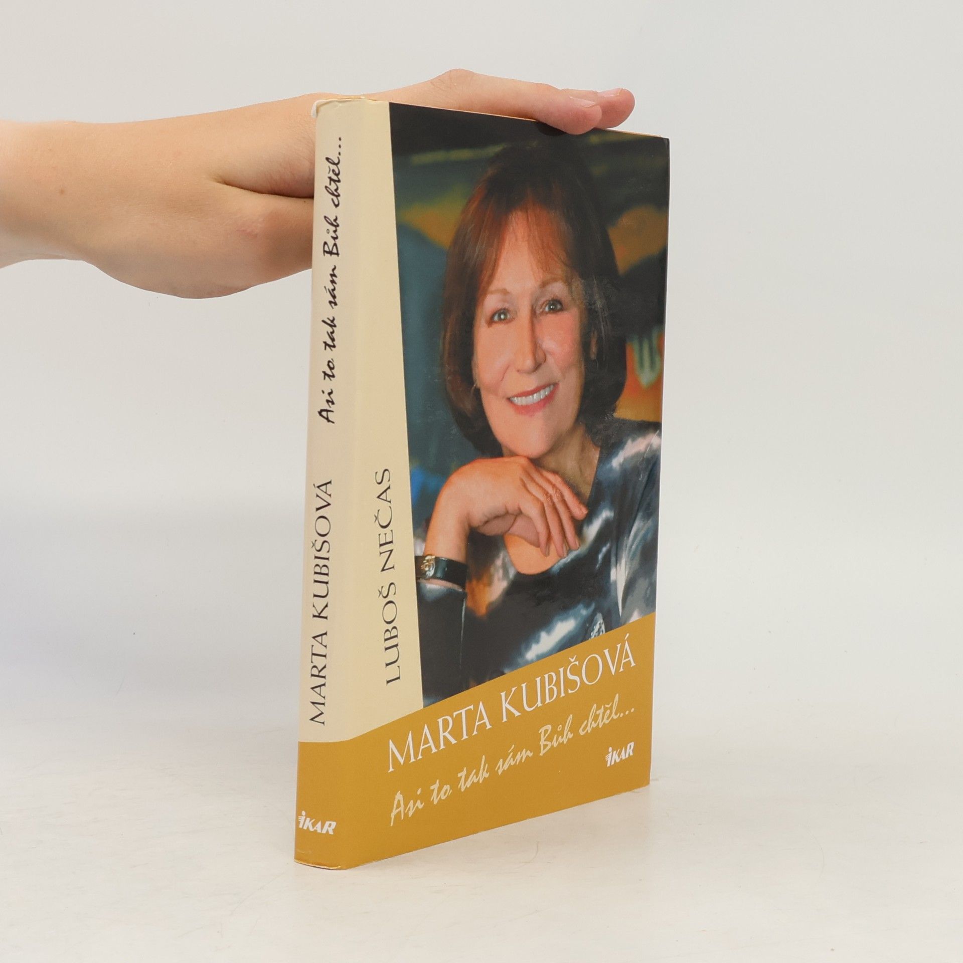 Marta Kubišová Marta Kubišová. Asi to tak sám Bůh chtěl. //zámluva Kučerová