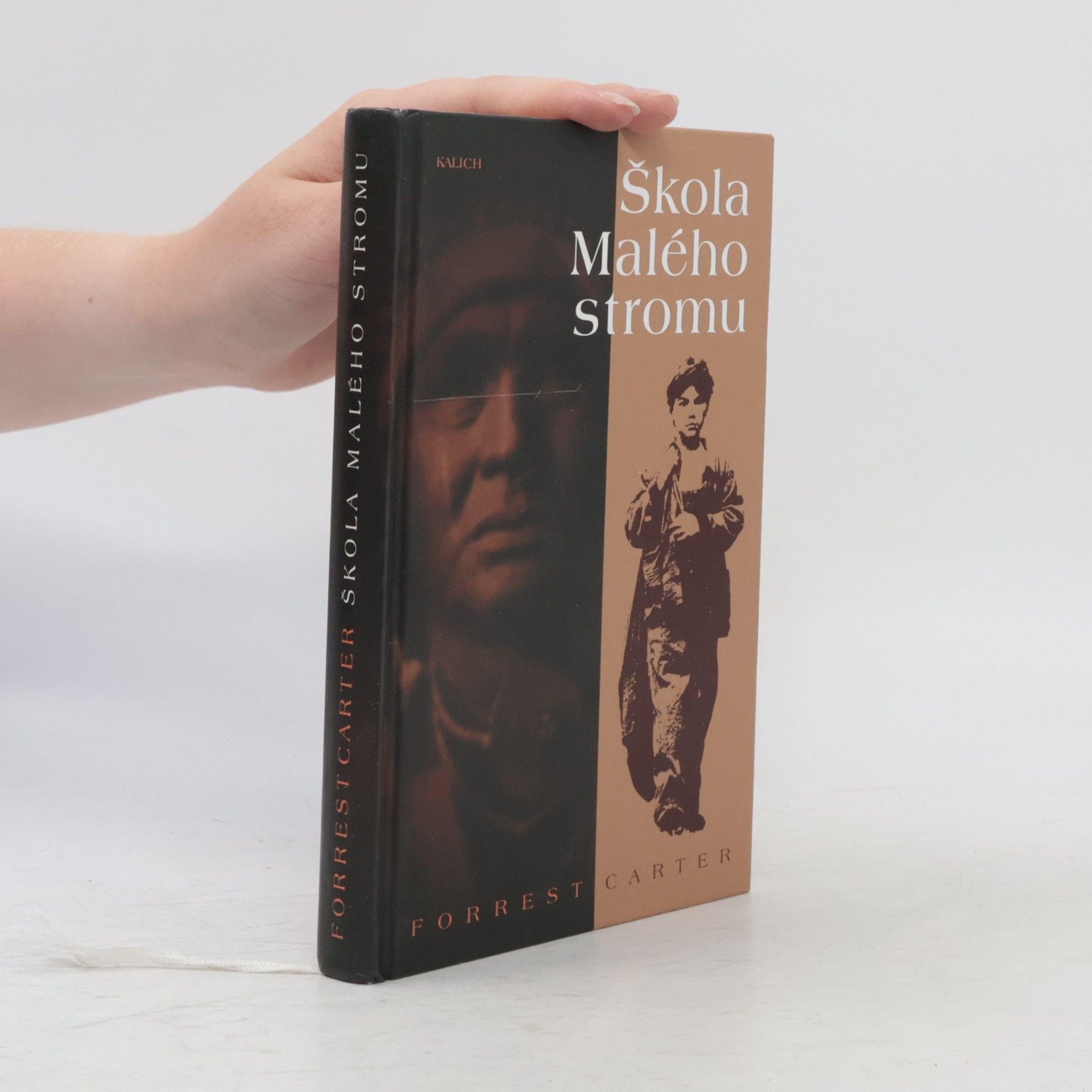 Forrest Carter Škola Malého stromu