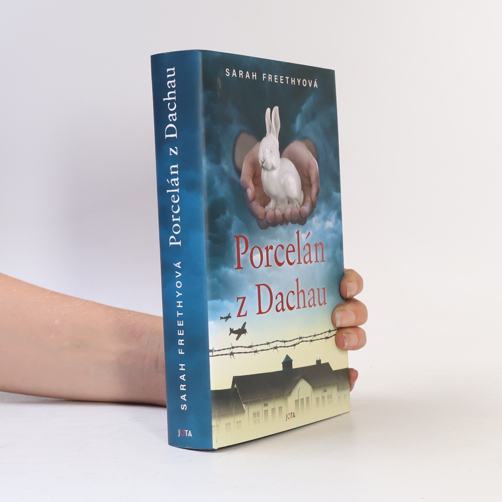 Sarah Freethy Porcelán z Dachau