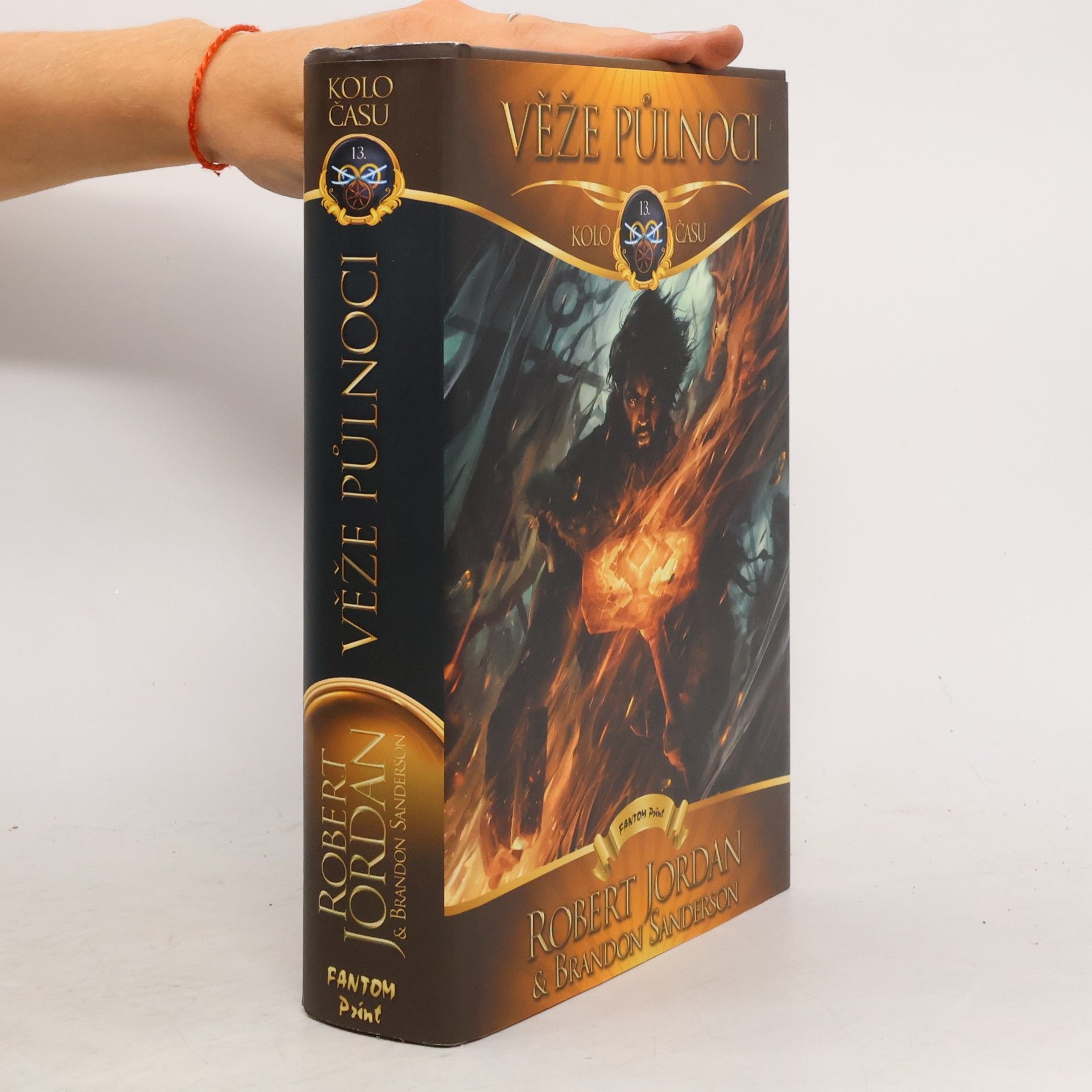 Robert Jordan Kolo času 13. Věže půlnoci