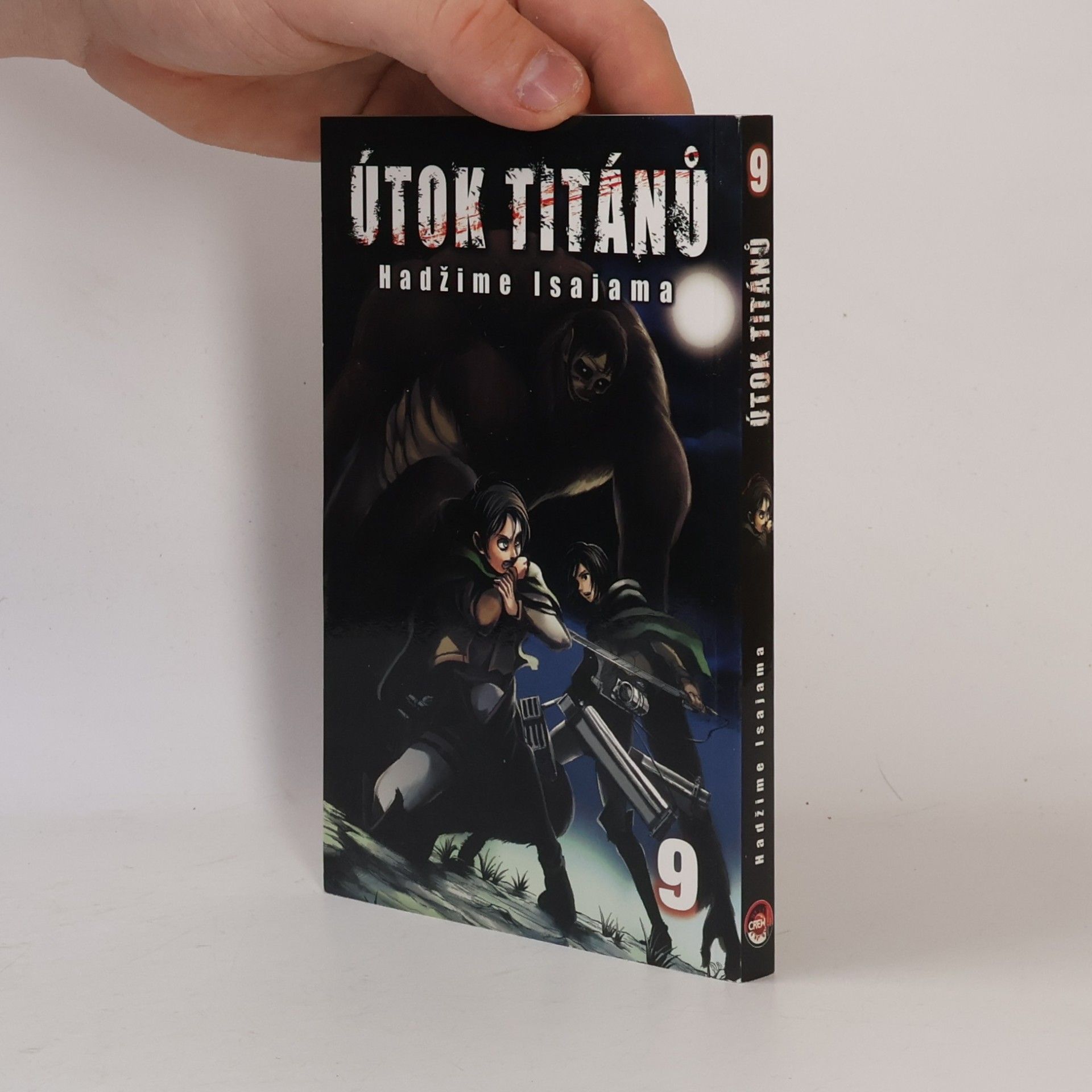 Hadžime Isajama Útok titánů. 9