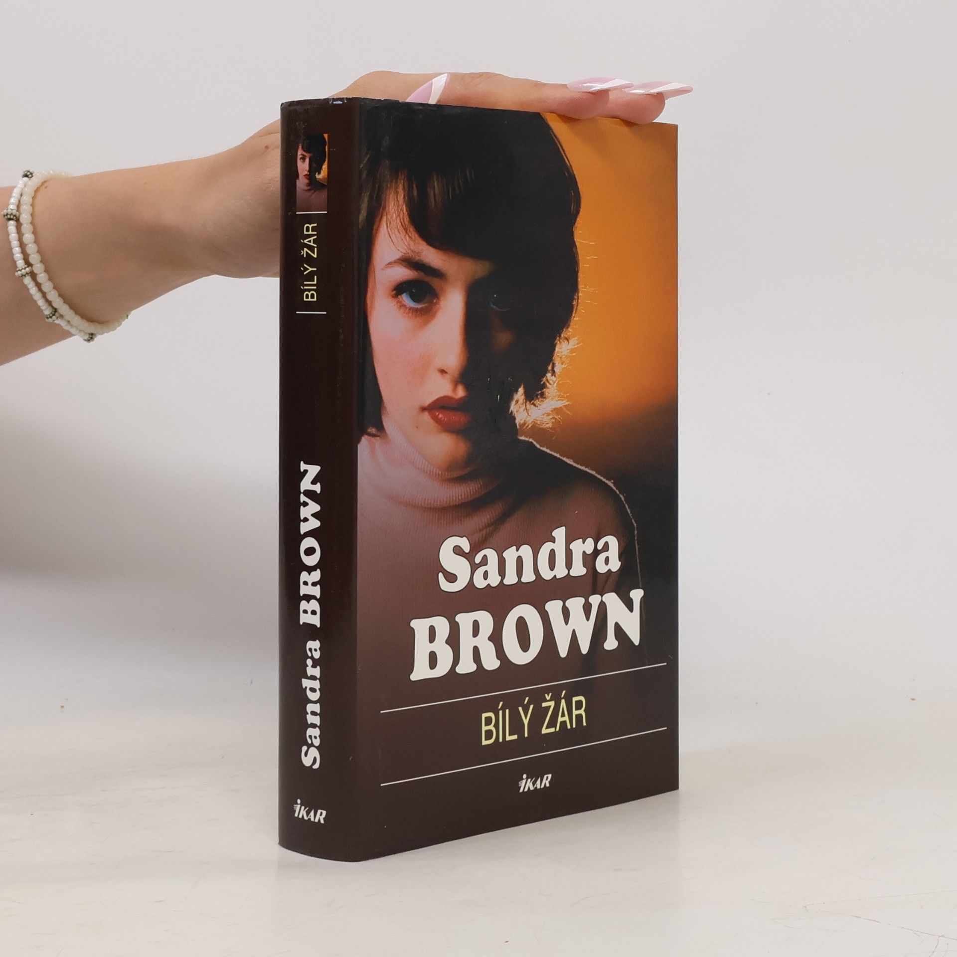 Sandra Brown Bílý žár