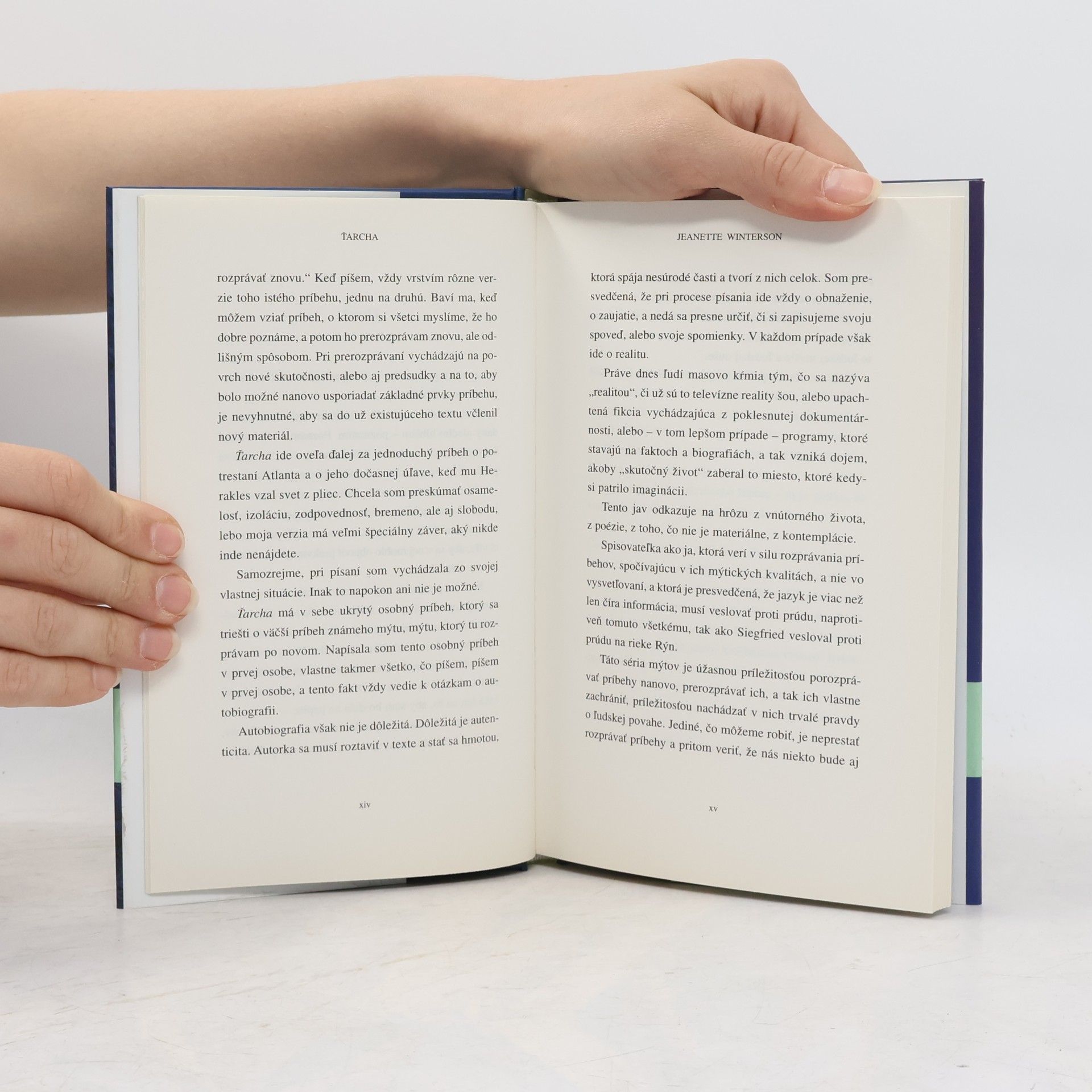 Jeanette Winterson Ťarcha - Mýtus o Atlasovi a Herkulovi
