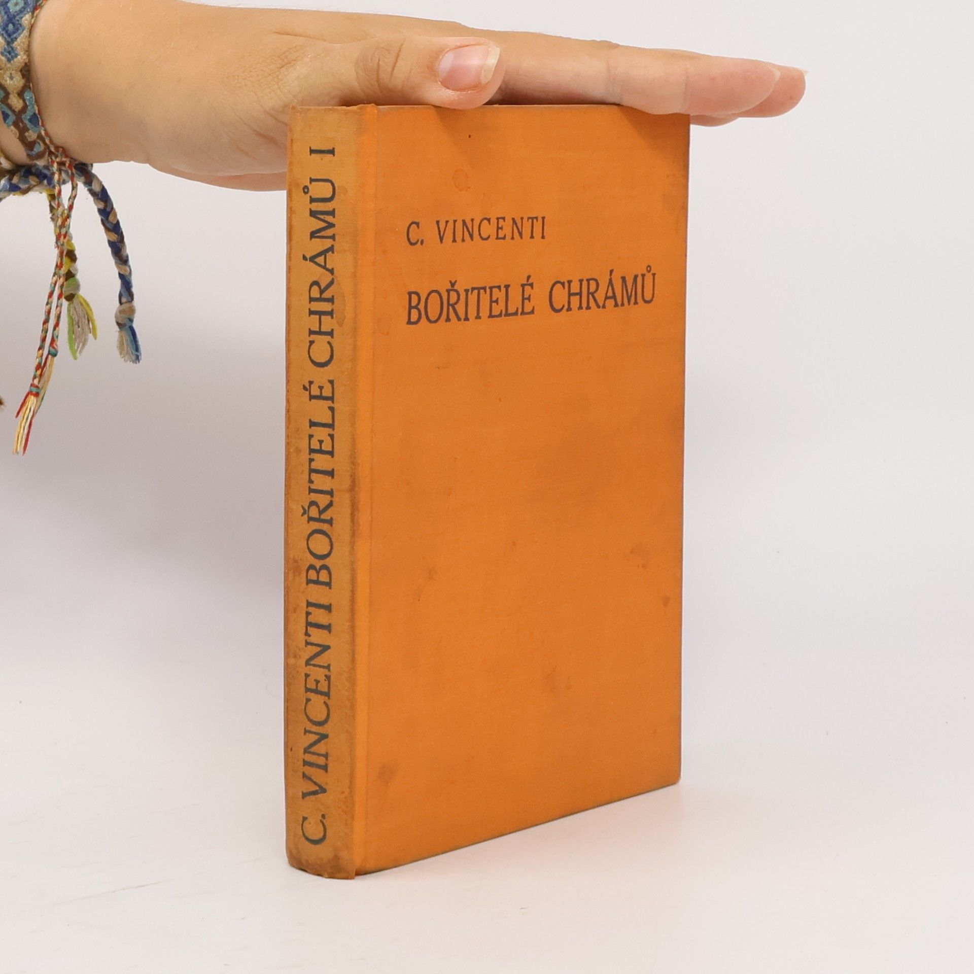 C. Vincenti Bořitelé chrámů I.