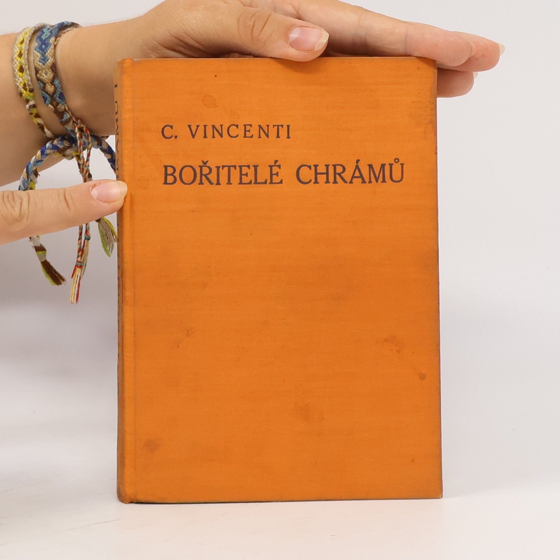 C. Vincenti Bořitelé chrámů I.