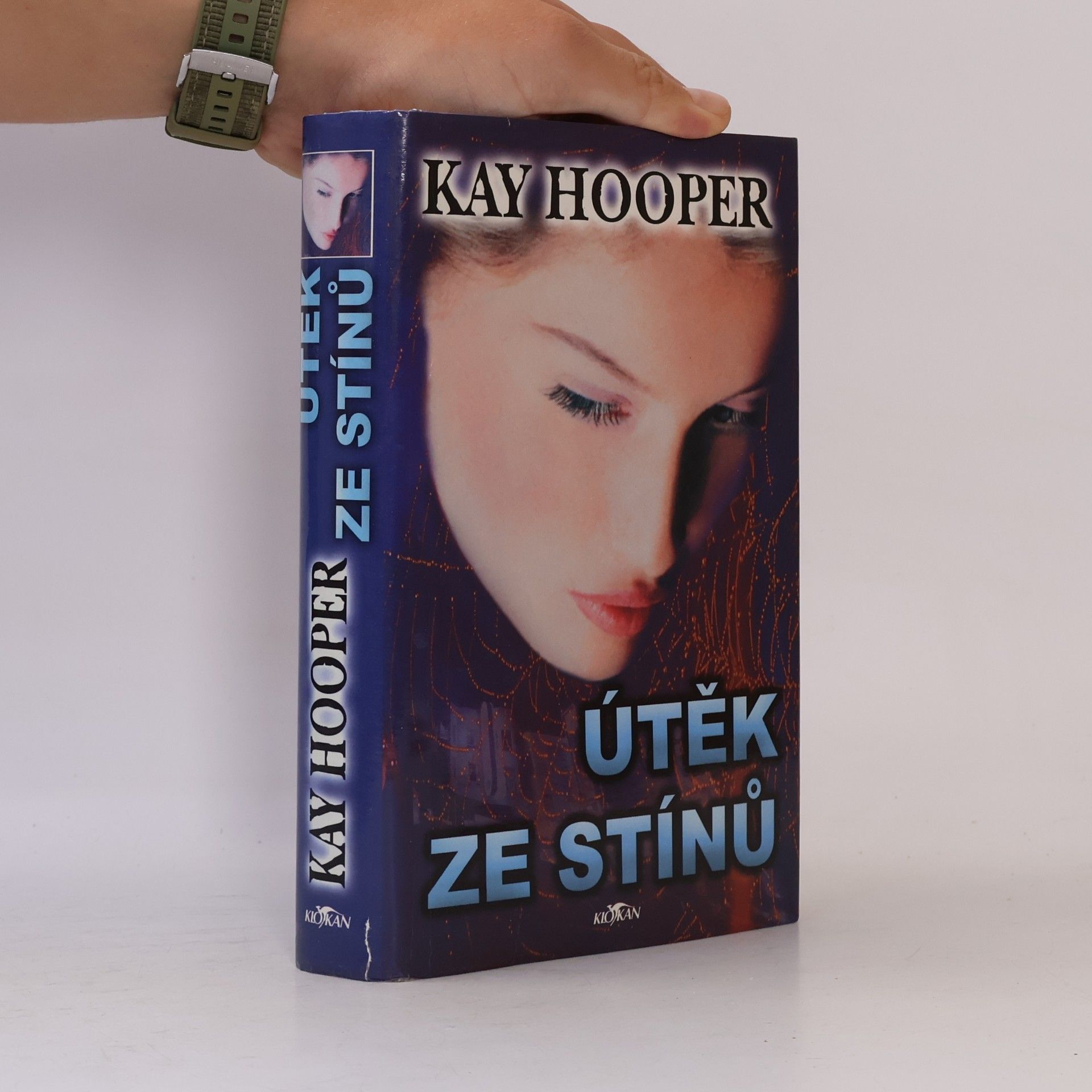 Kay Hooper Útěk ze stínů
