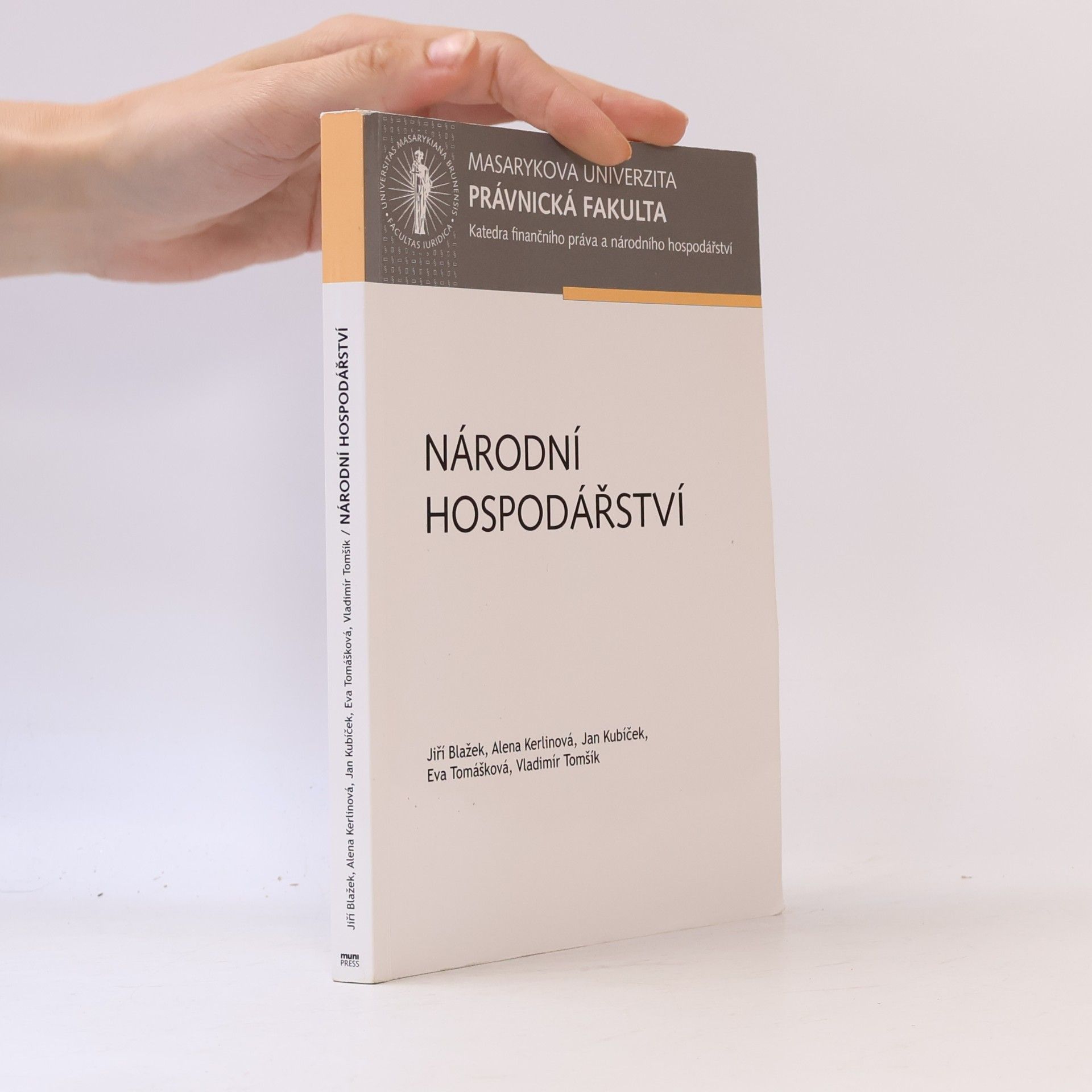 Alena Kerlinová Národní hospodářství