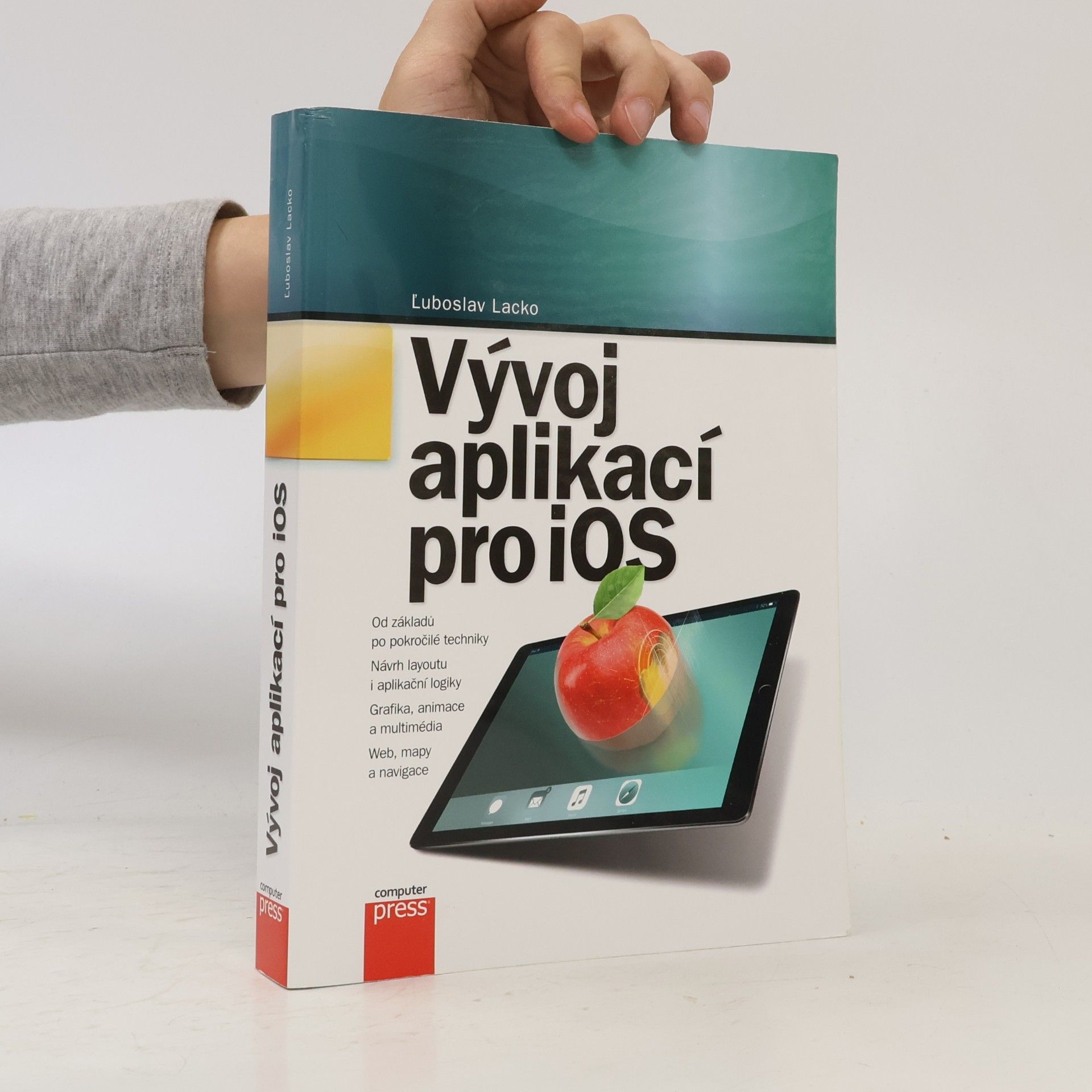 Ľuboslav Lacko Vývoj aplikací pro iOS