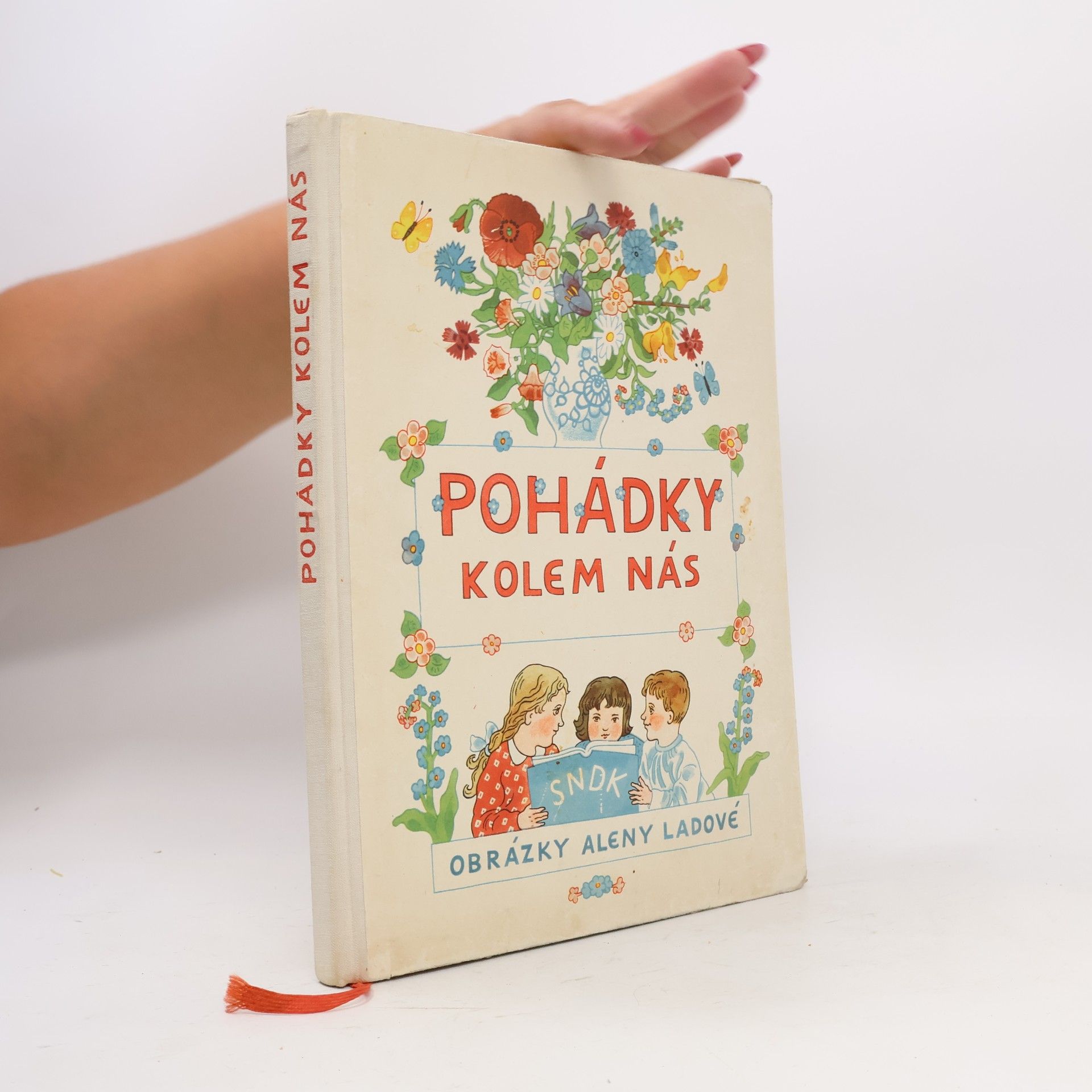 Ladová Alena Pohádky kolem nás