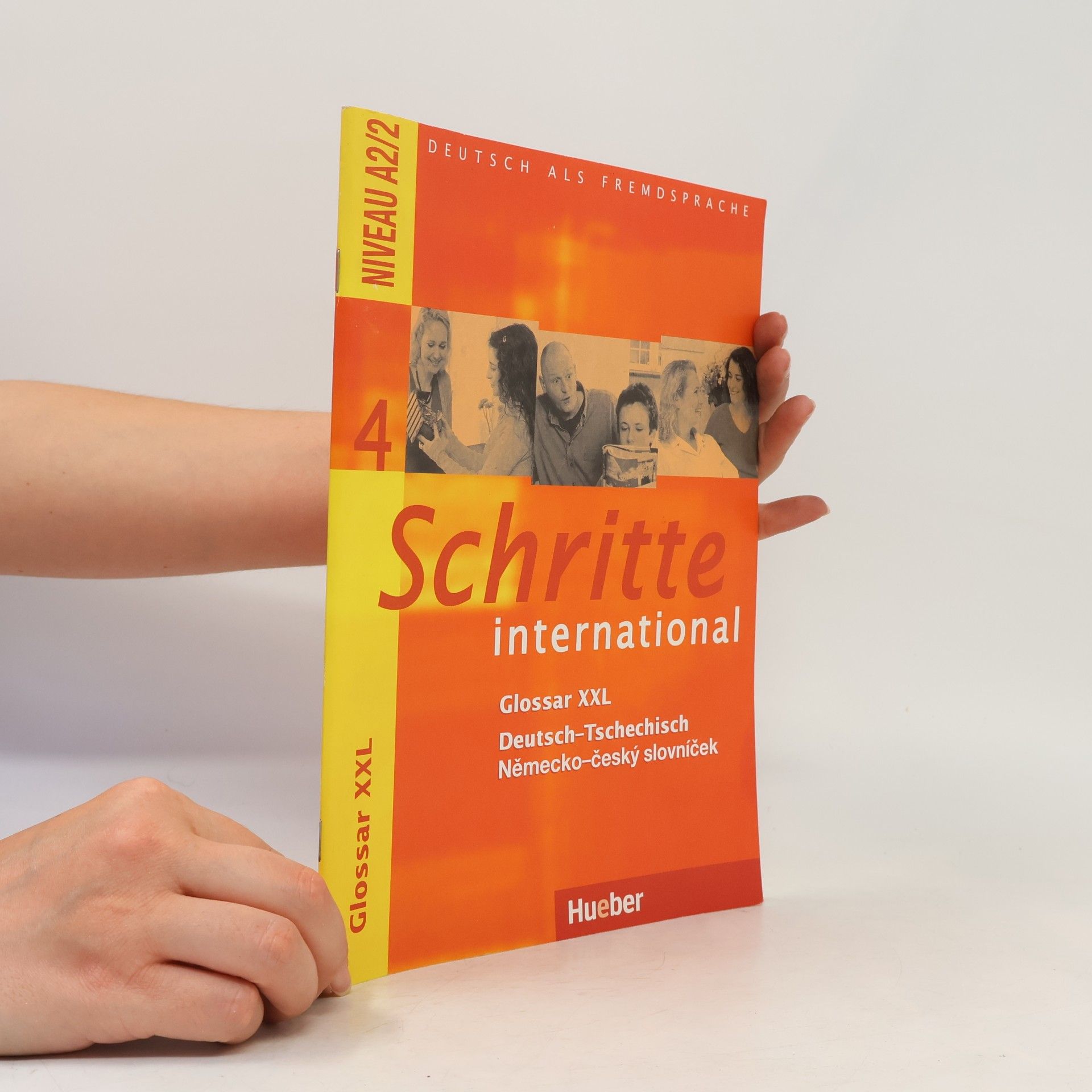 Autorenkollektiv Schritte international 4 : Glossar XXL : Deutsch-Tschechisch, Německo-český slovníček : Niveau A2
