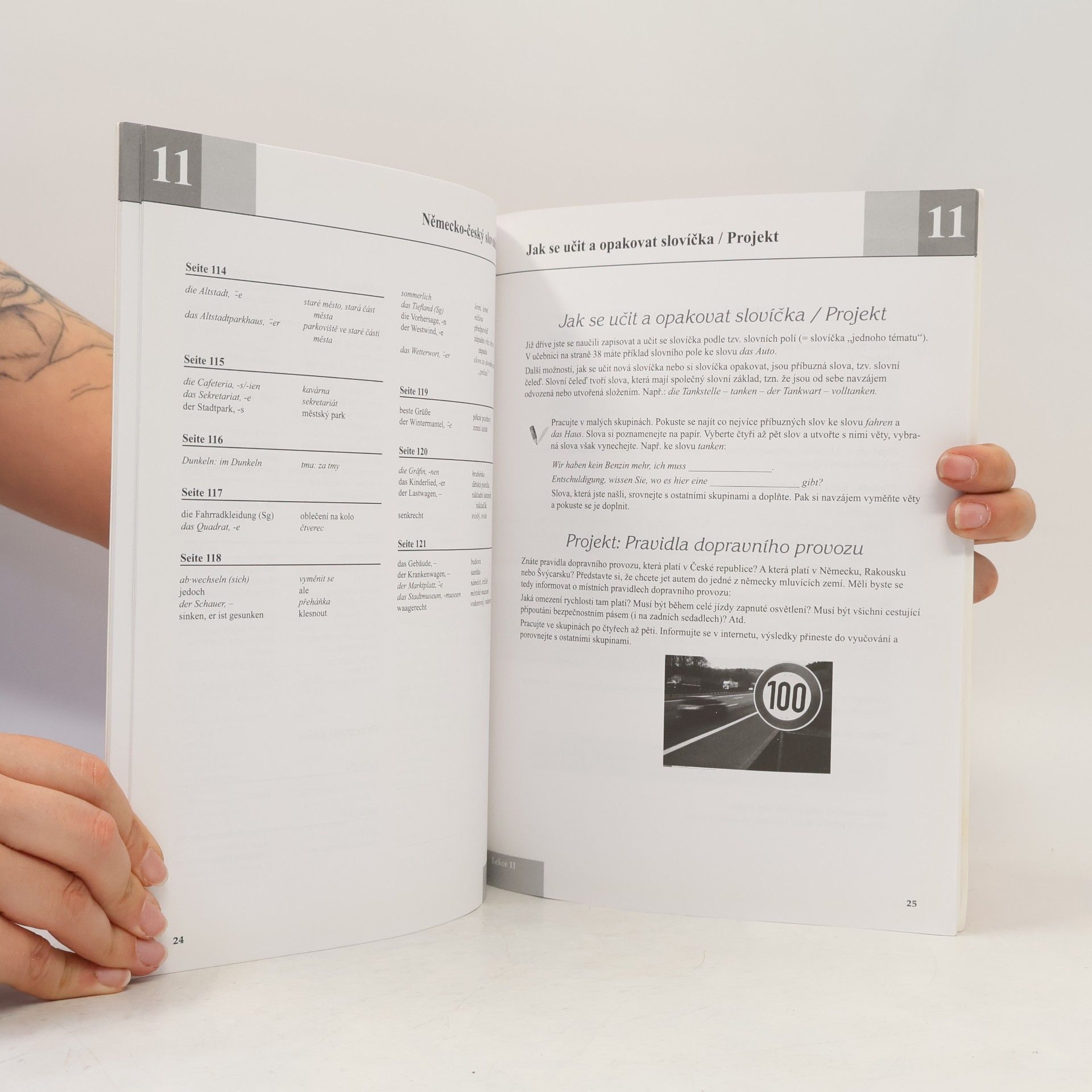 Autorenkollektiv Schritte international 4 : Glossar XXL : Deutsch-Tschechisch, Německo-český slovníček : Niveau A2