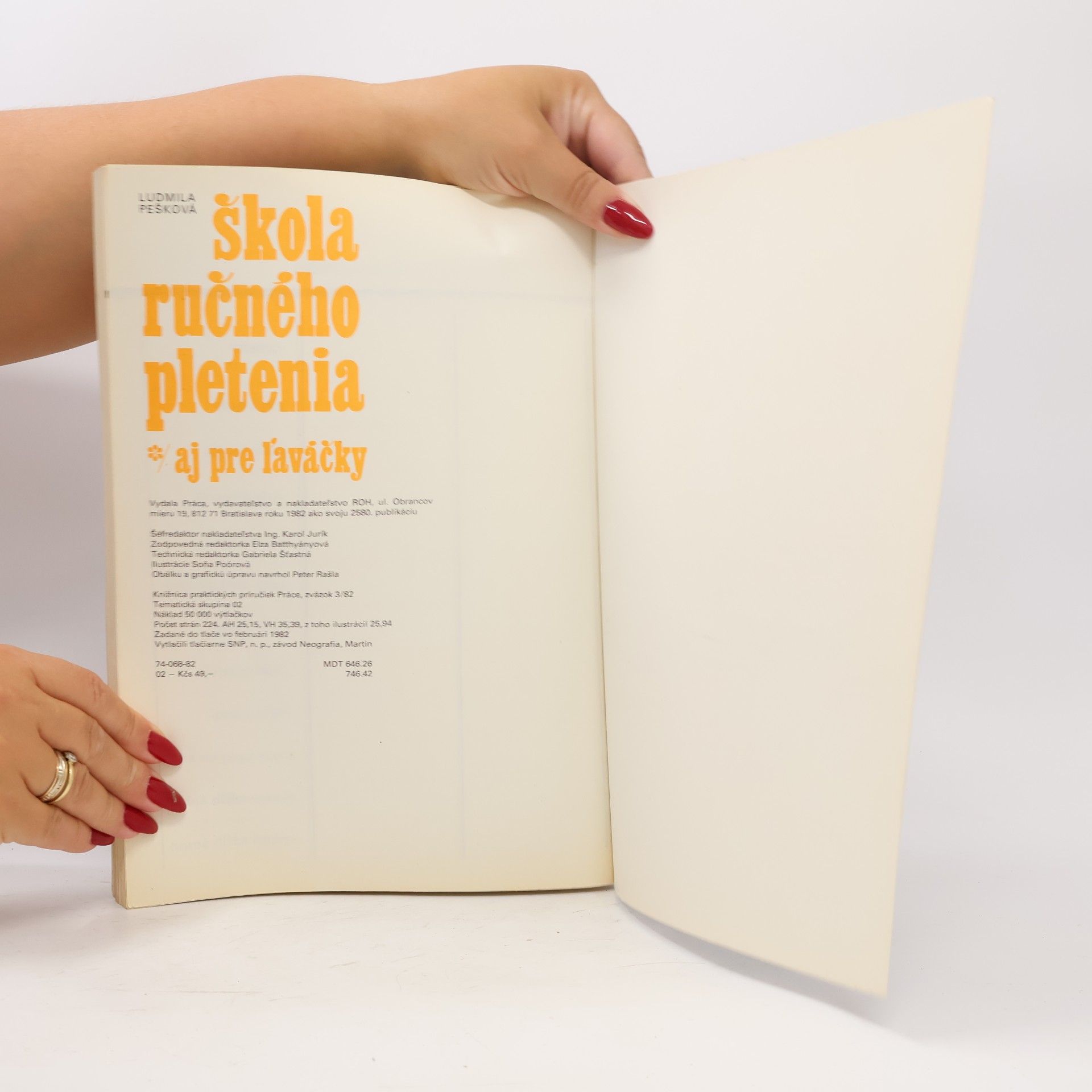 Ludmila Pešková Škola ručného pletenia. Aj pre ľaváčky