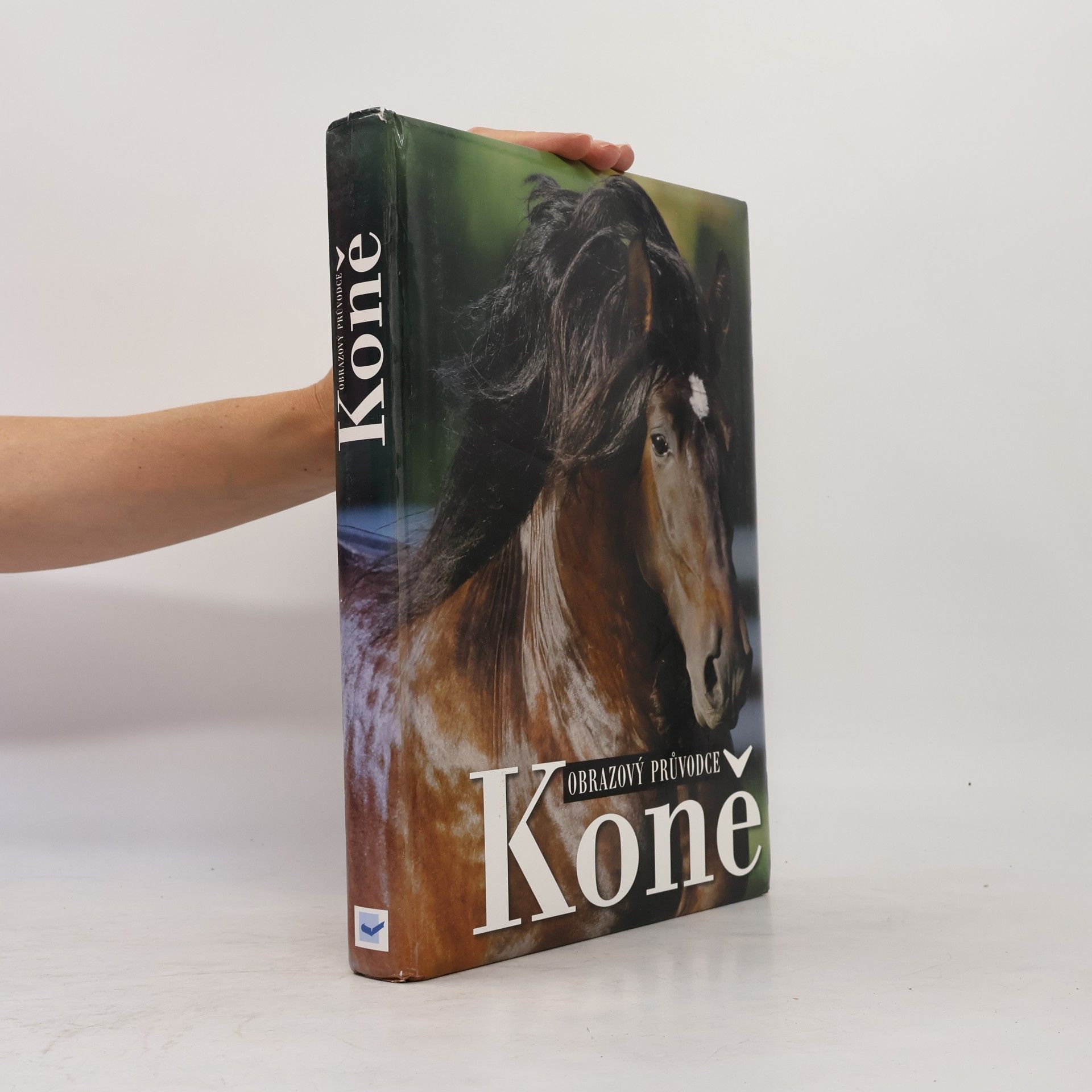 Various authors Koně. Obrazový průvodce