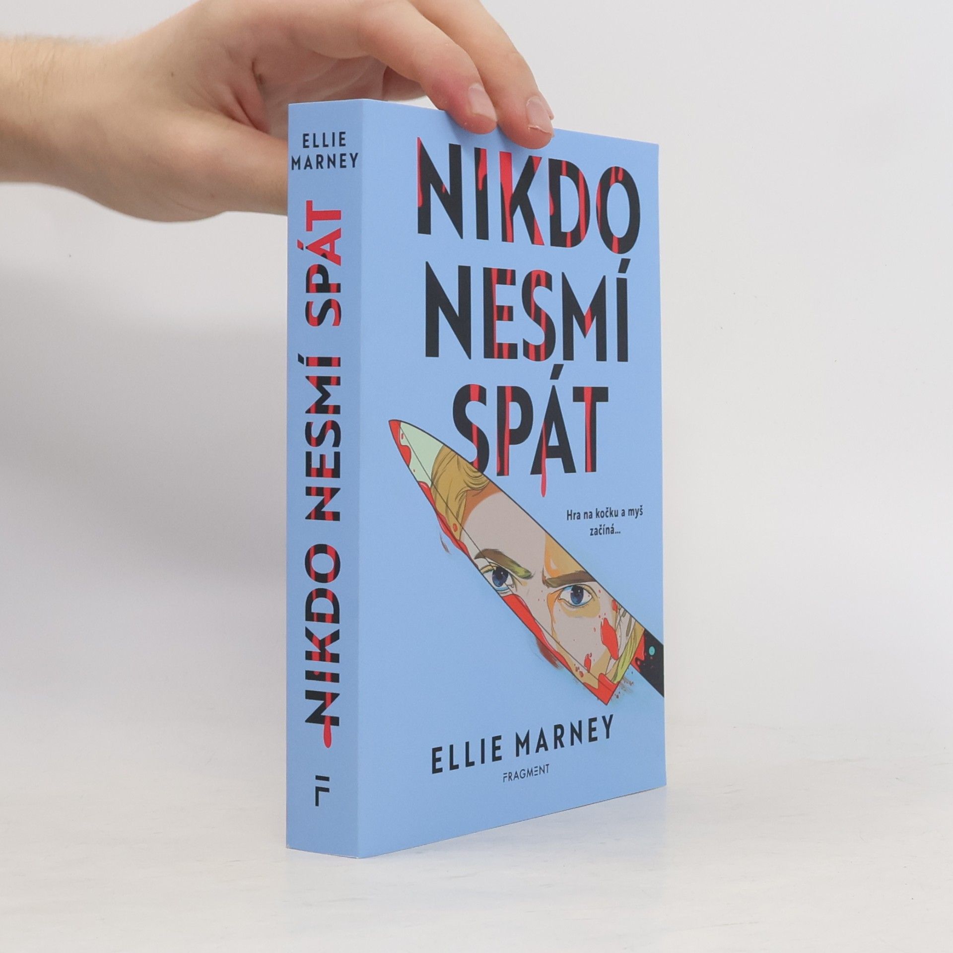 Ellie Marney Nikdo nesmí spát
