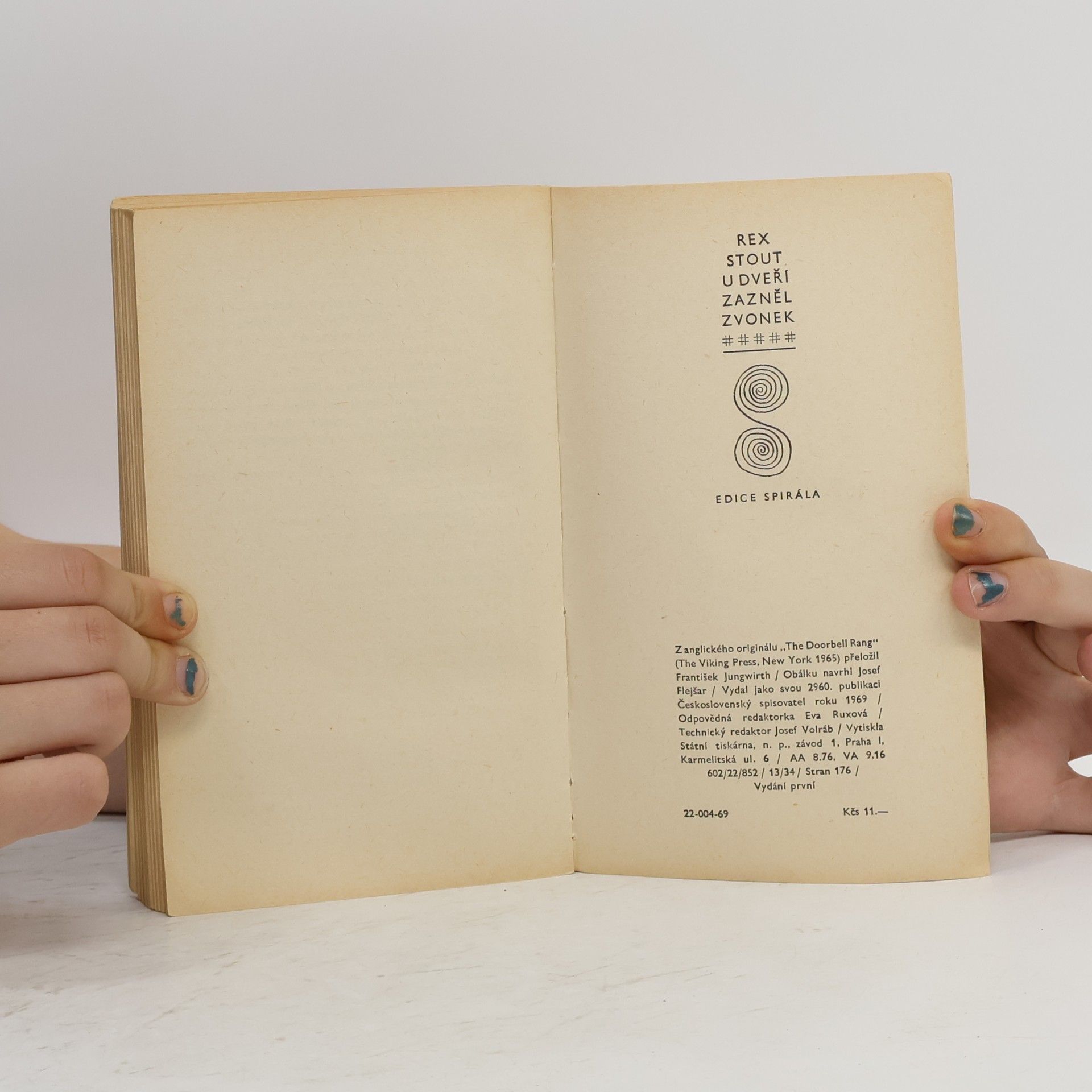 Rex Stout U dveří zazněl zvonek