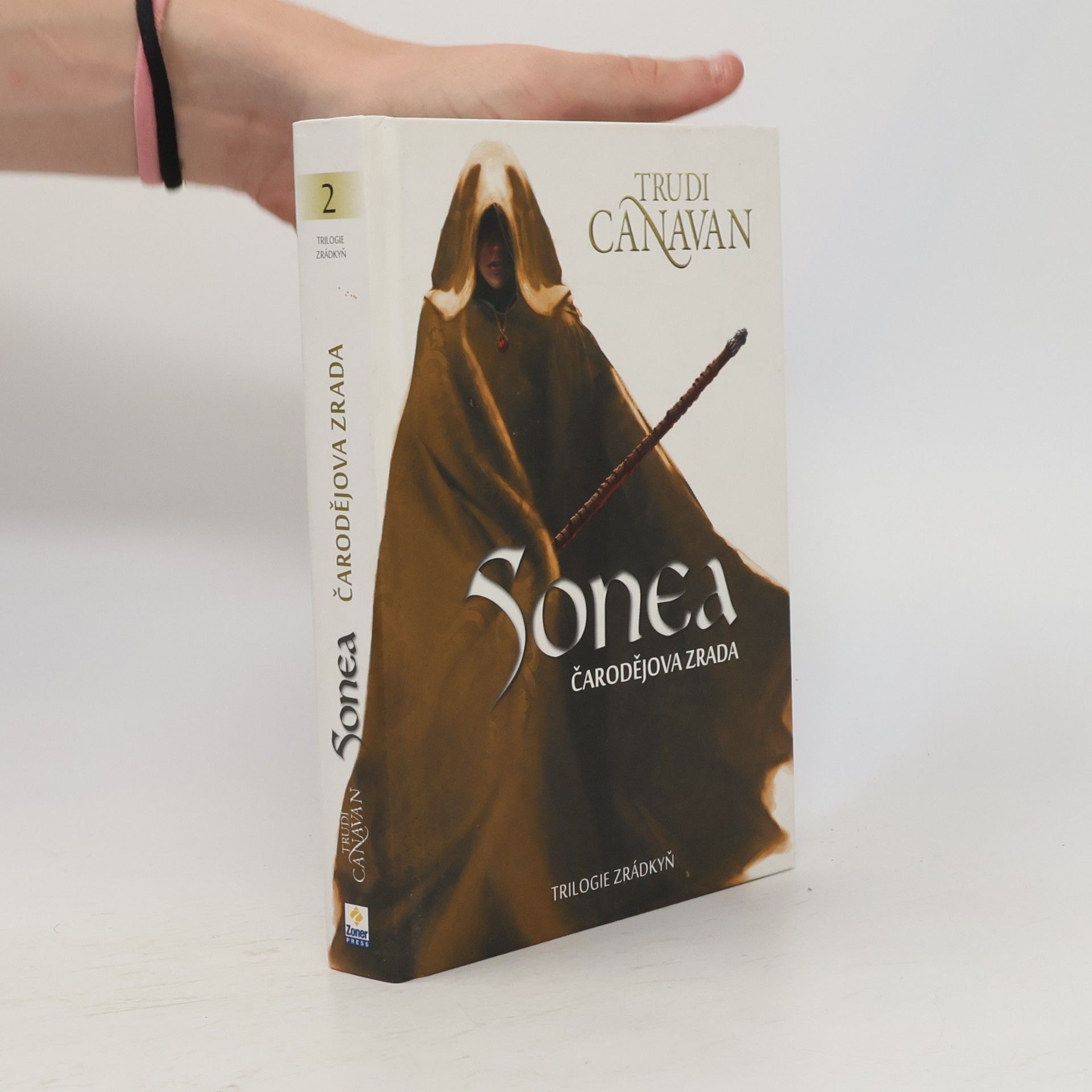 Trudi Canavan Sonea: Čarodějova zrada