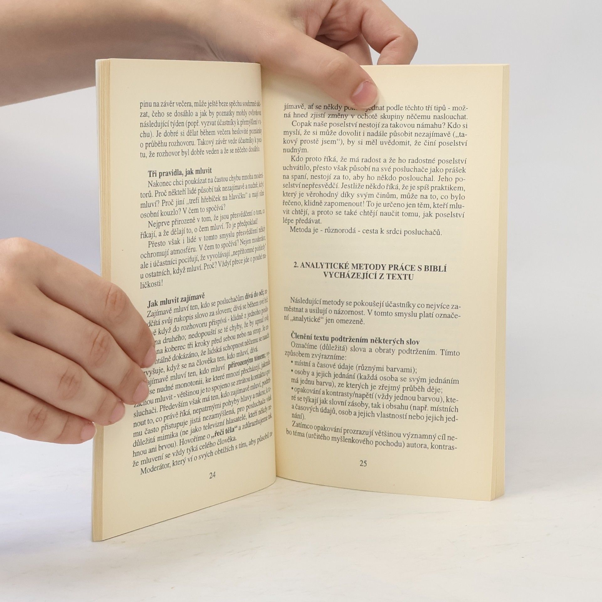 Anneliese Hecht Přístupy k bibli