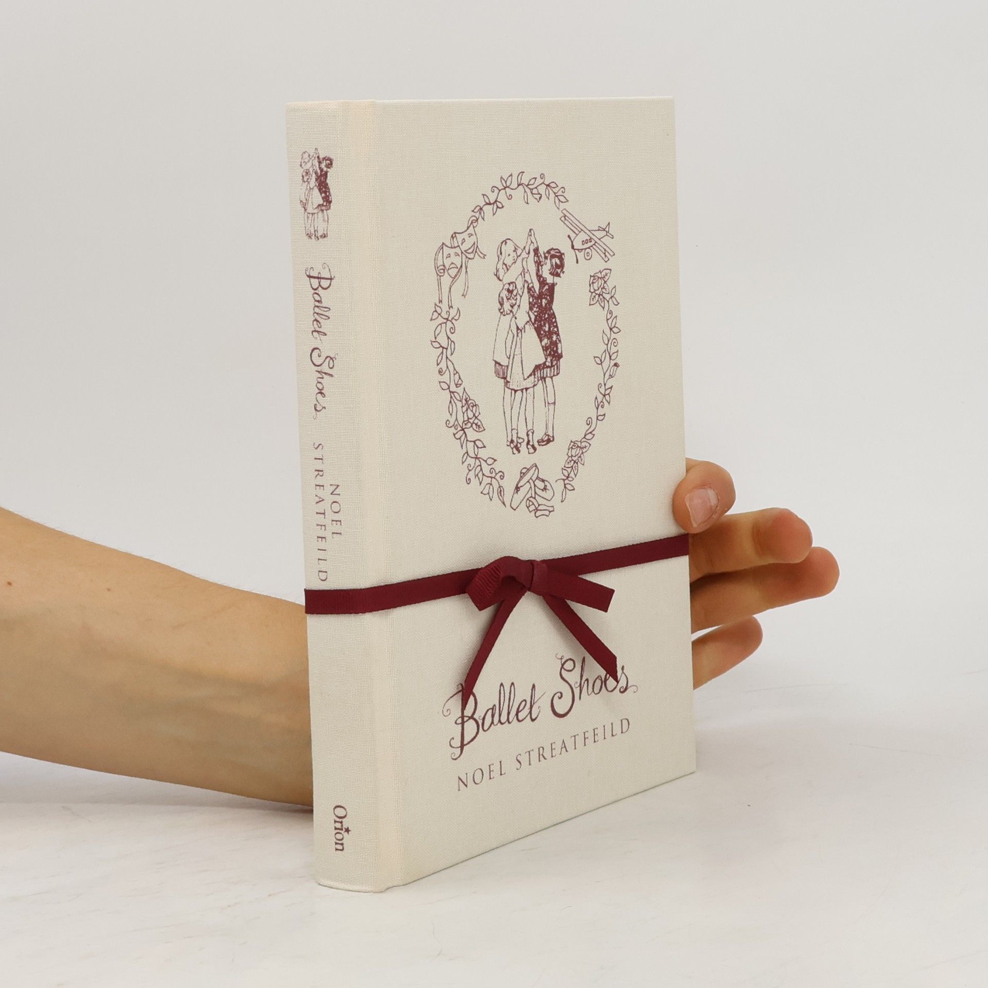 Noel Streatfeild Ballet Shoes