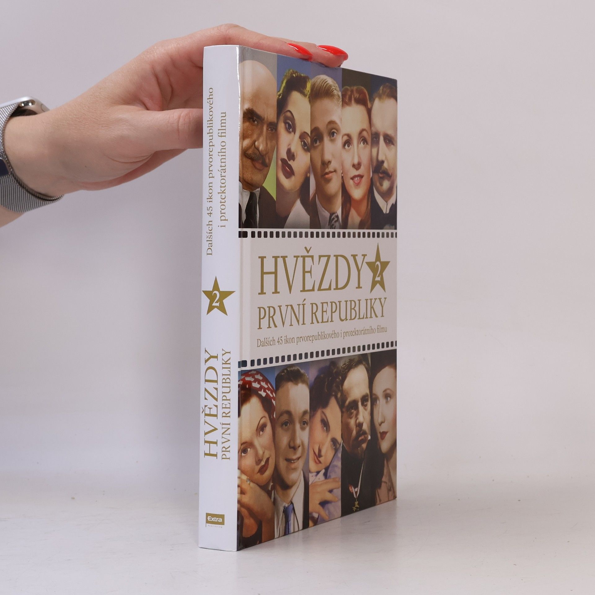 Alžběta Nagyová Hvězdy první republiky 2 - Dalších 50 ikon prvorepublikového i protektorátního filmu