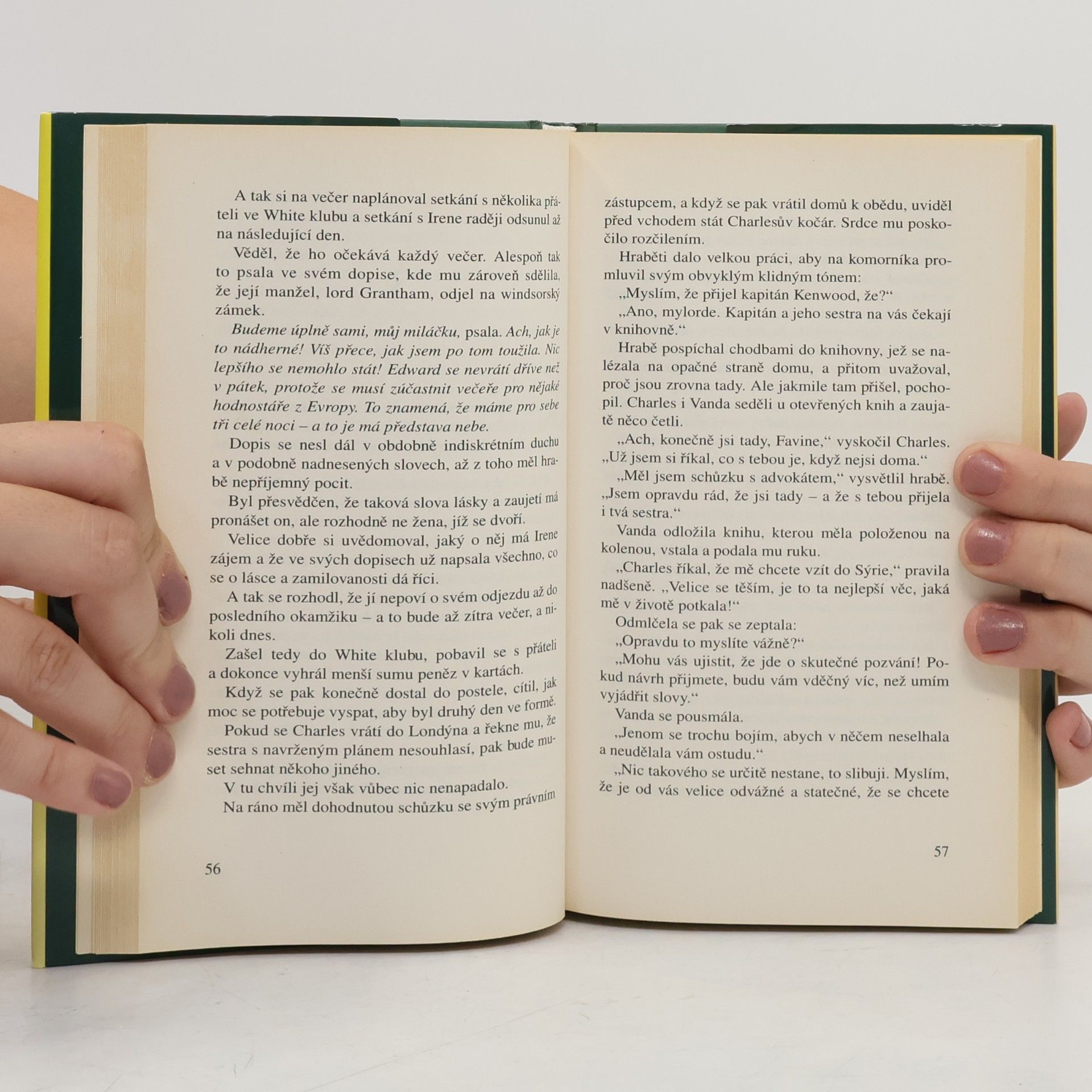 Barbara Cartland Polibek v poušti