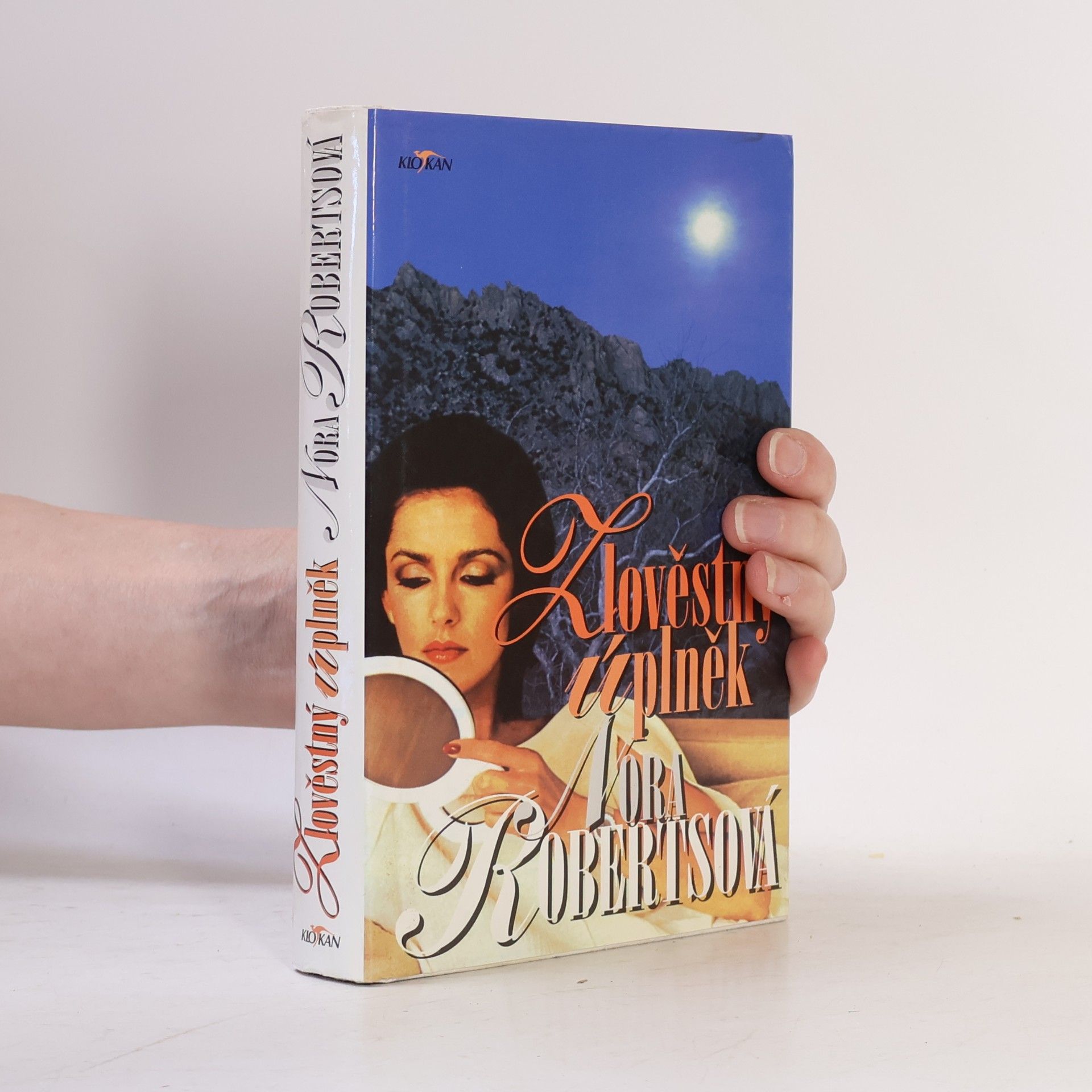 Nora Roberts Zlověstný úplněk
