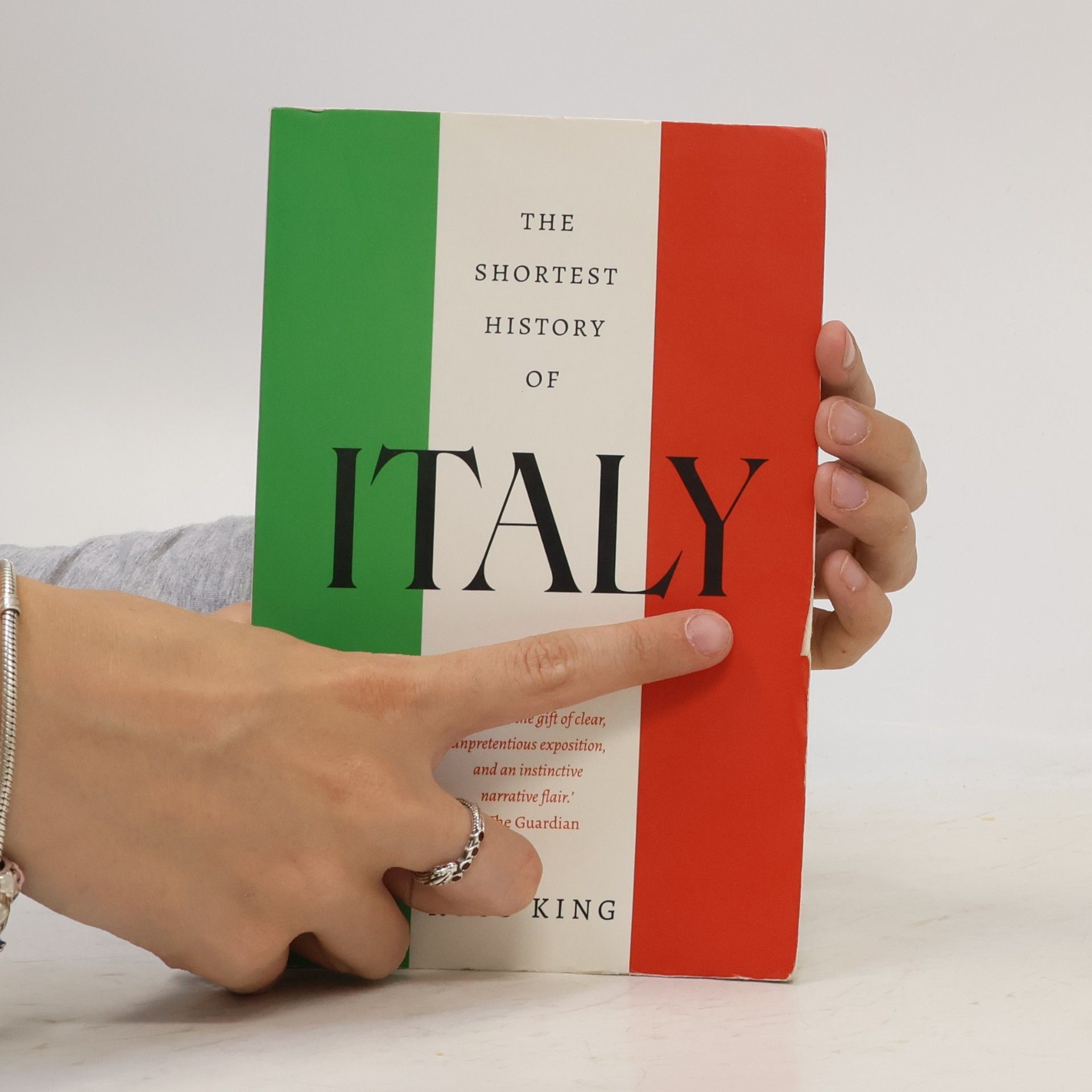 Ross King The Shortest History of Italy