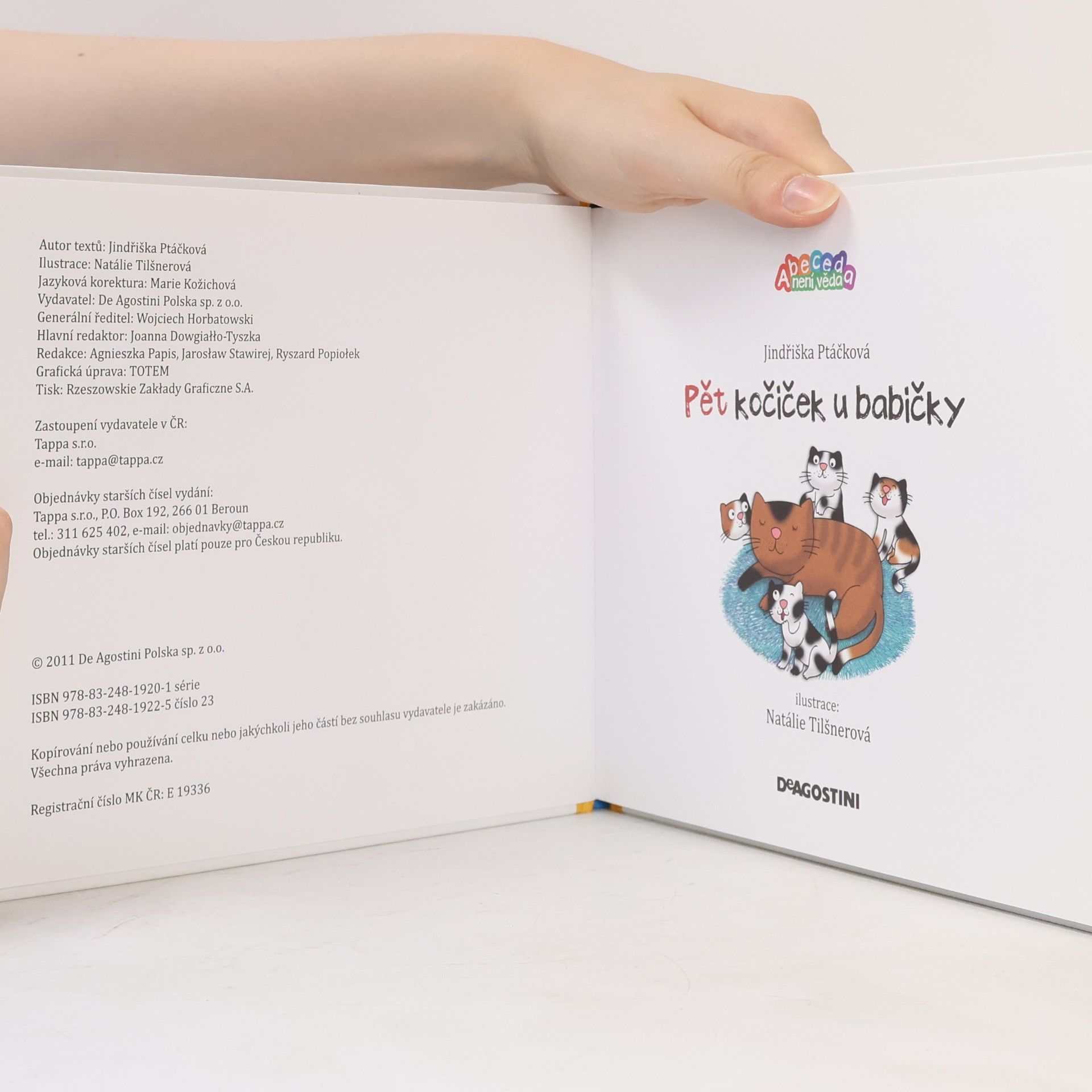 Jindřiška Ptáčková Pět kočiček u babičky