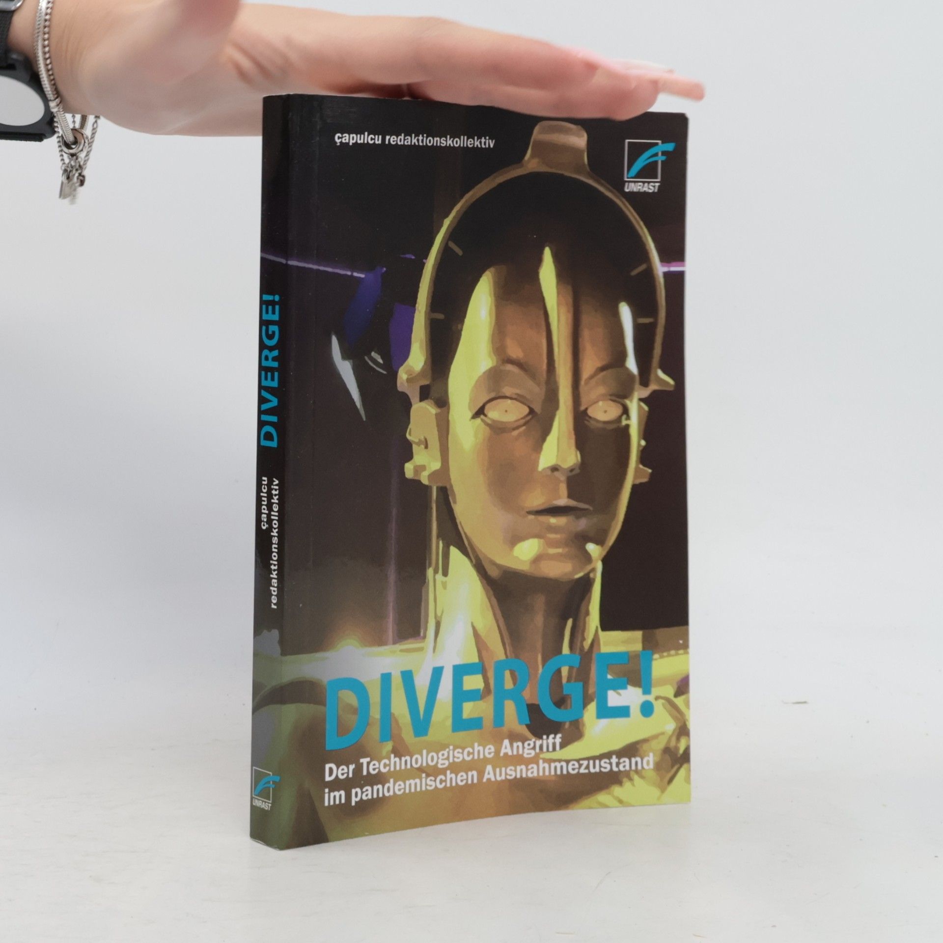 Autorenkollektiv DIVERGE!