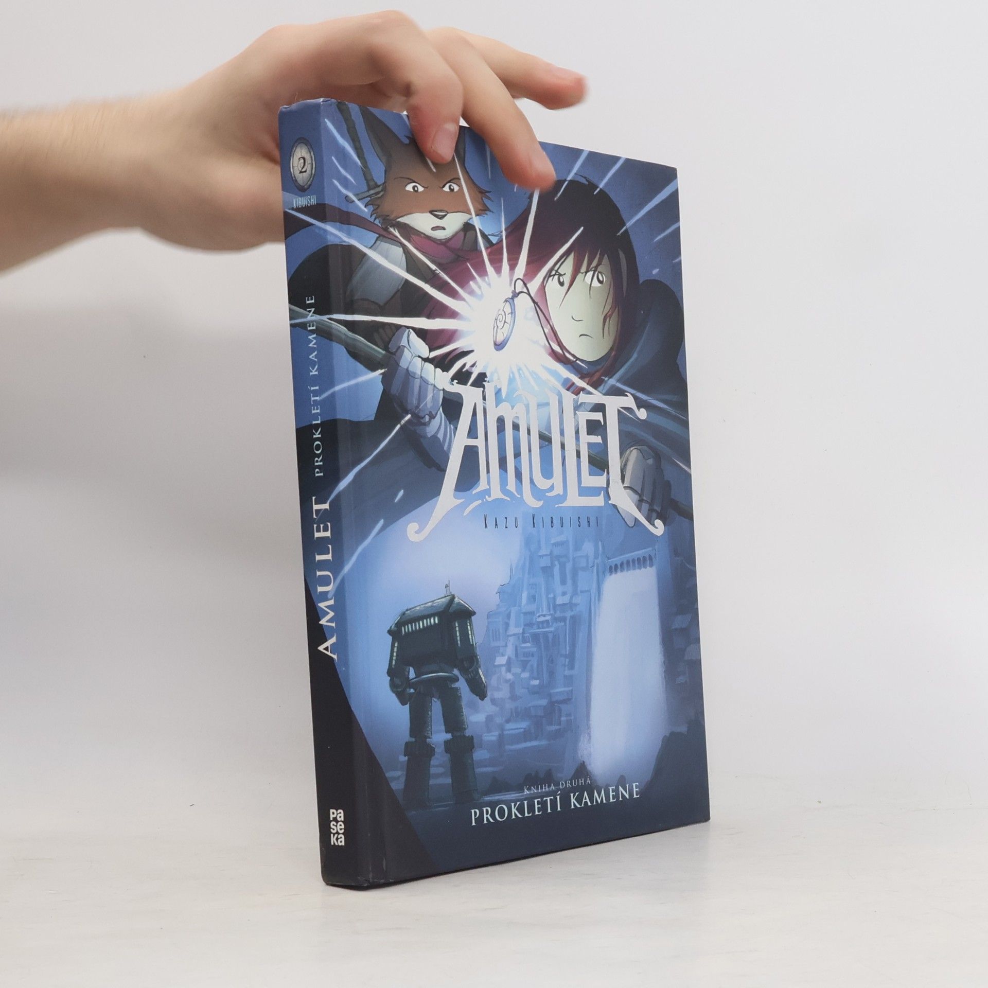 Kazu Kibuishi Prokletí kamene 2. Amulet