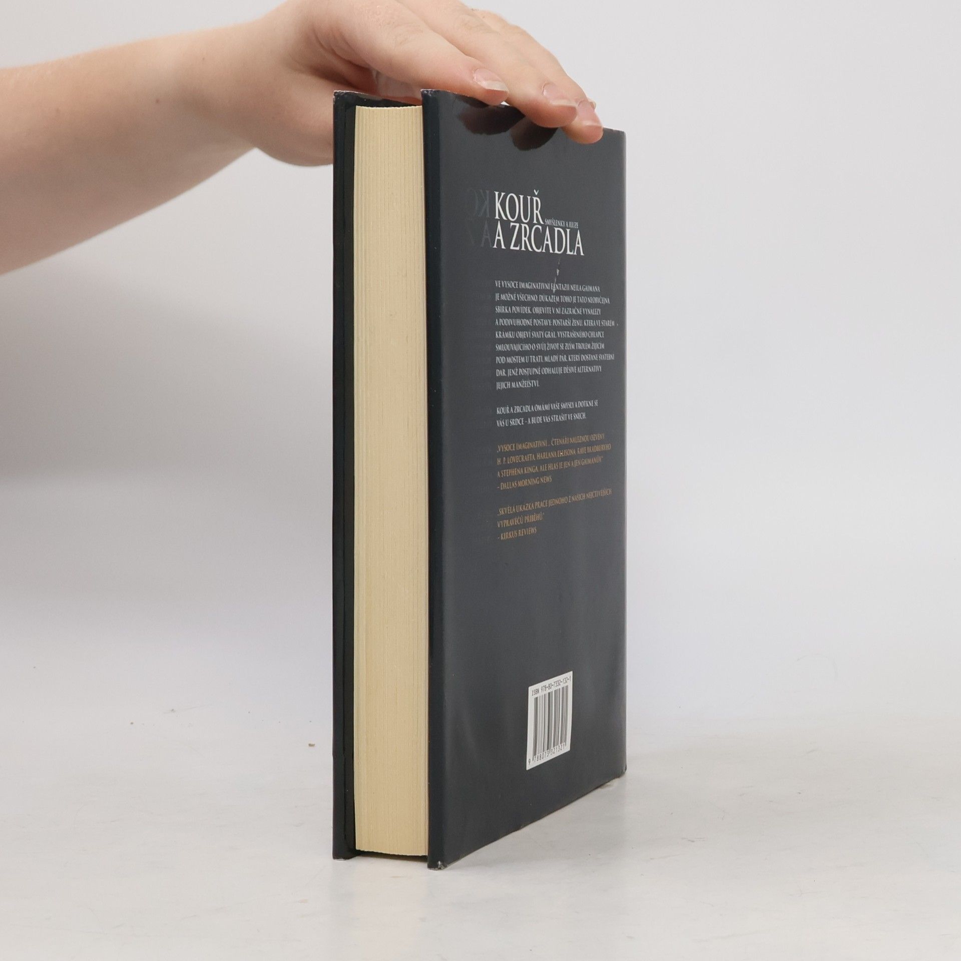Neil Gaiman Kouř a zrcadla: Smyšlenky a iluze