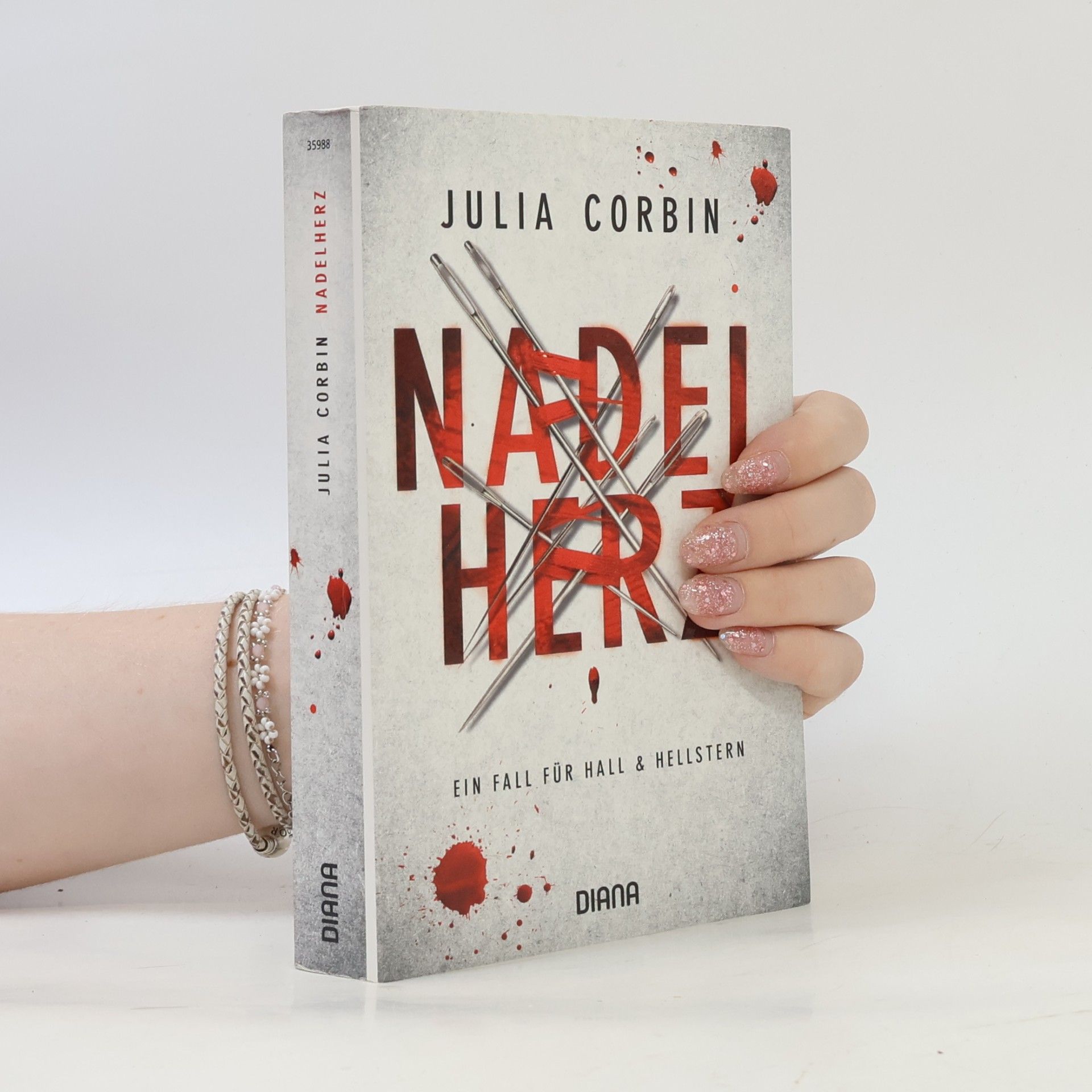 Julia Corbin Nadelherz