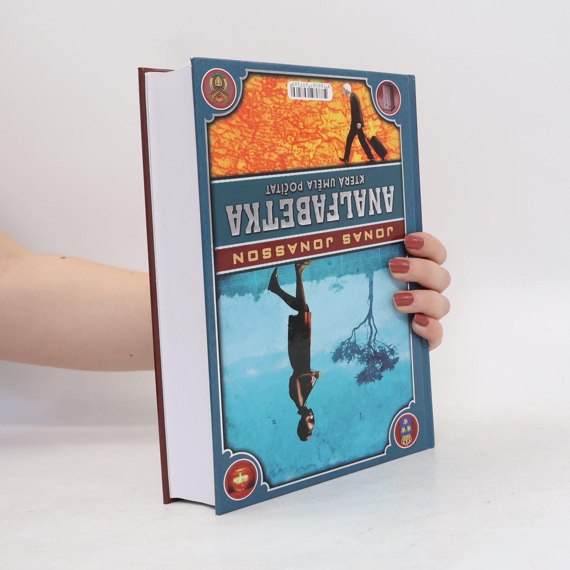 Jonas Jonasson Analfabetka, která uměla počítat ; Stoletý stařík, který vylezl z okna a zmizel