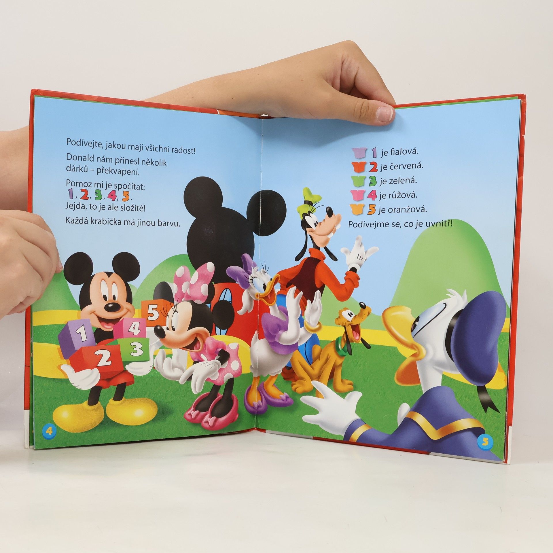 Various authors Hraj si a uč se s Mickey Mousem 2. Do pěti!