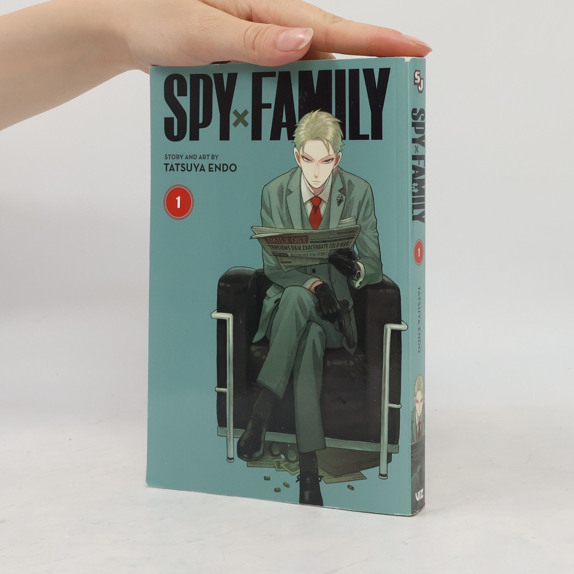 Tacuja Endó Spy x Family, Vol. 1