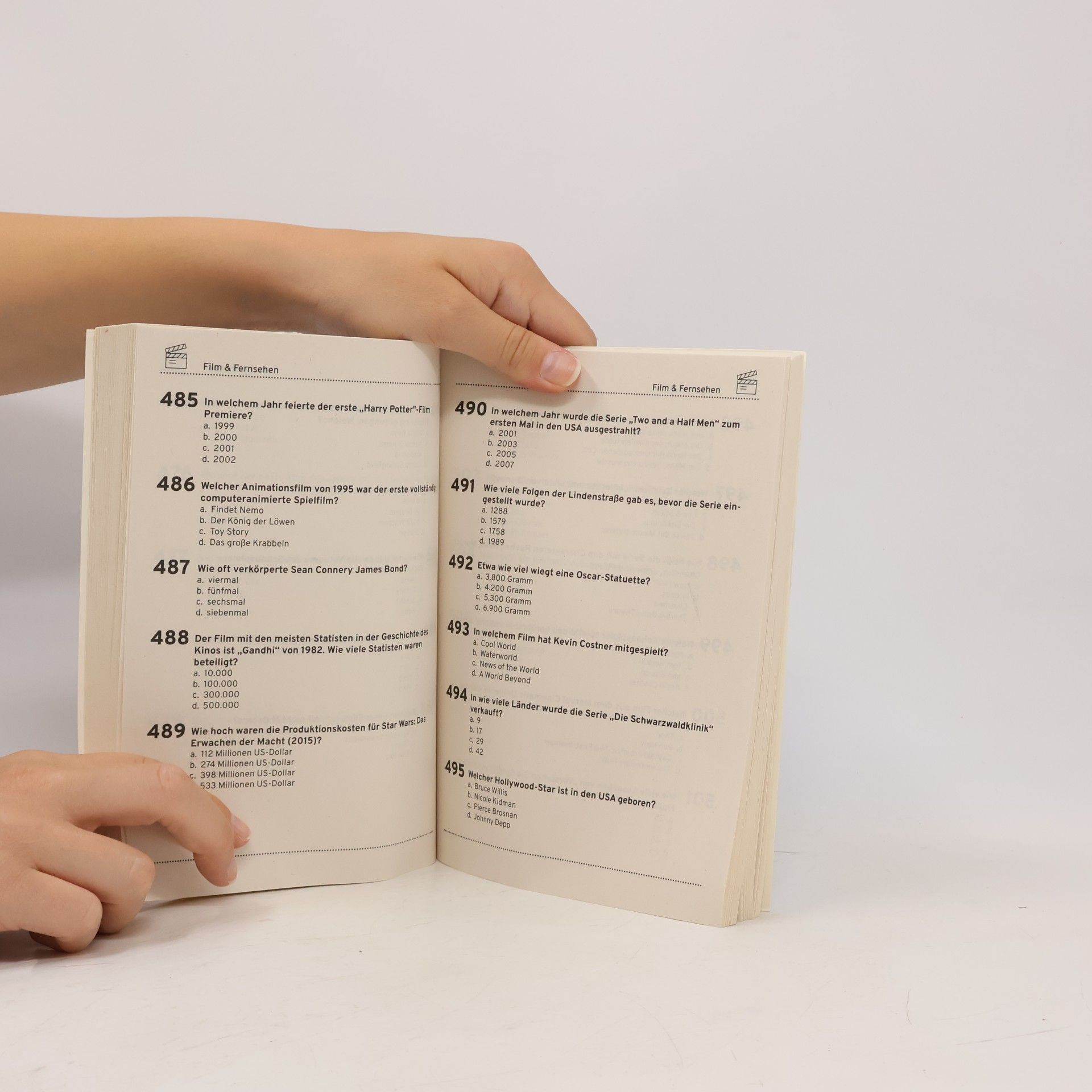 Das mega dicke Quizbuch (blau)