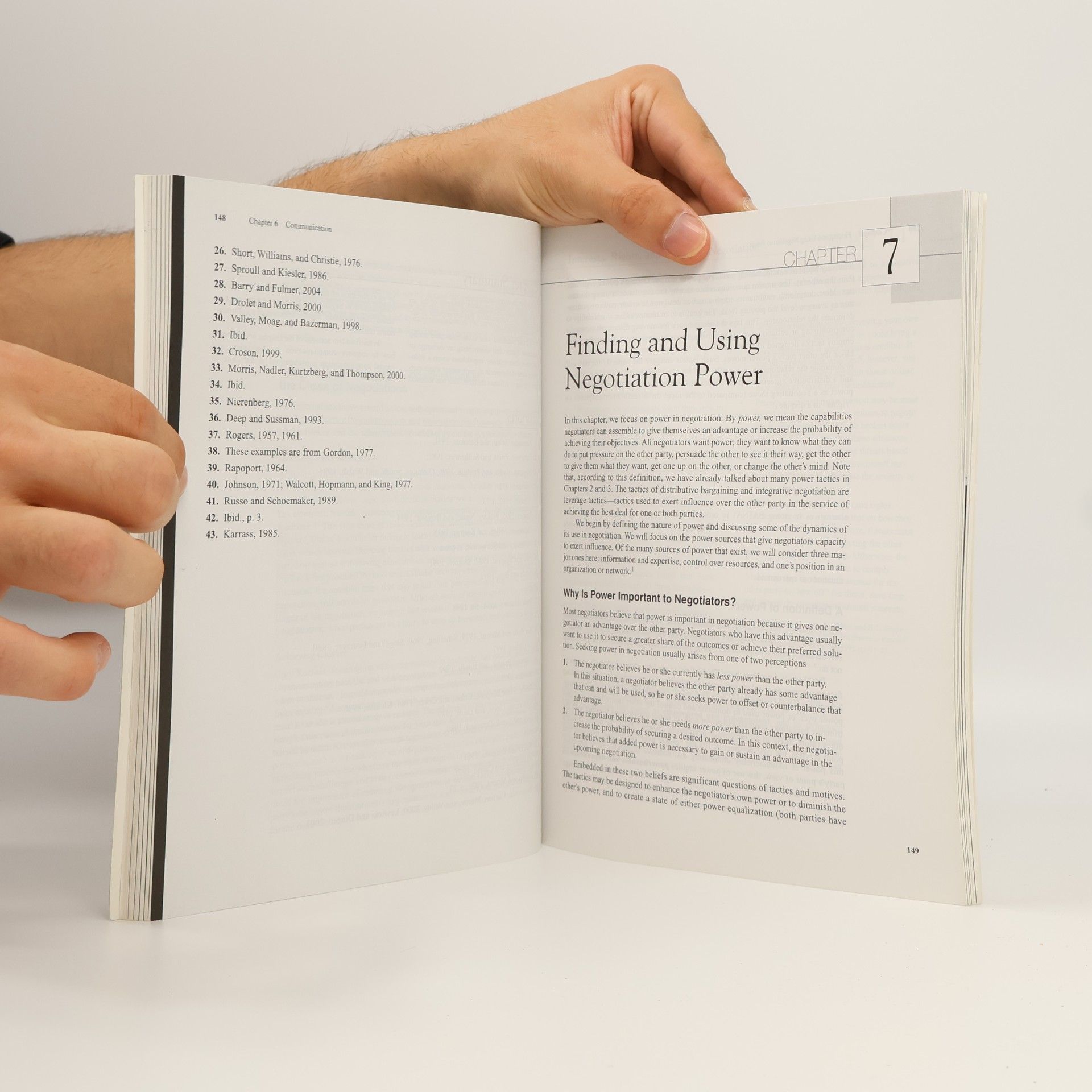 Roy J. Lewicki Essentials of negotiation