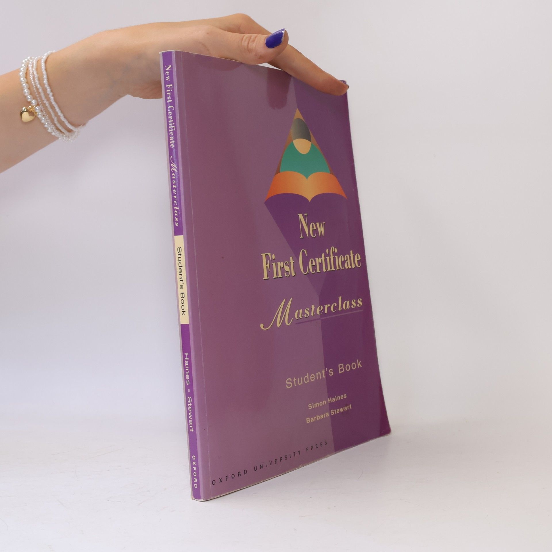 Autores varios New first certificate : Masterclass : student's book