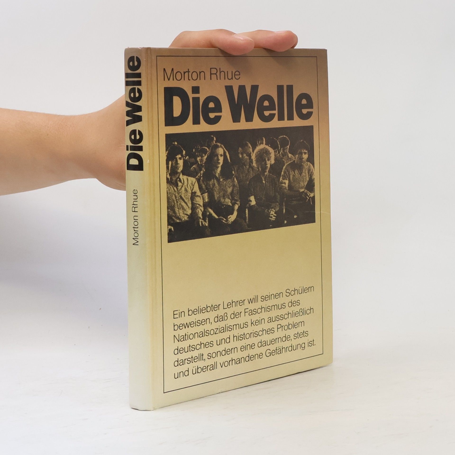 Morton Rhue Die Welle