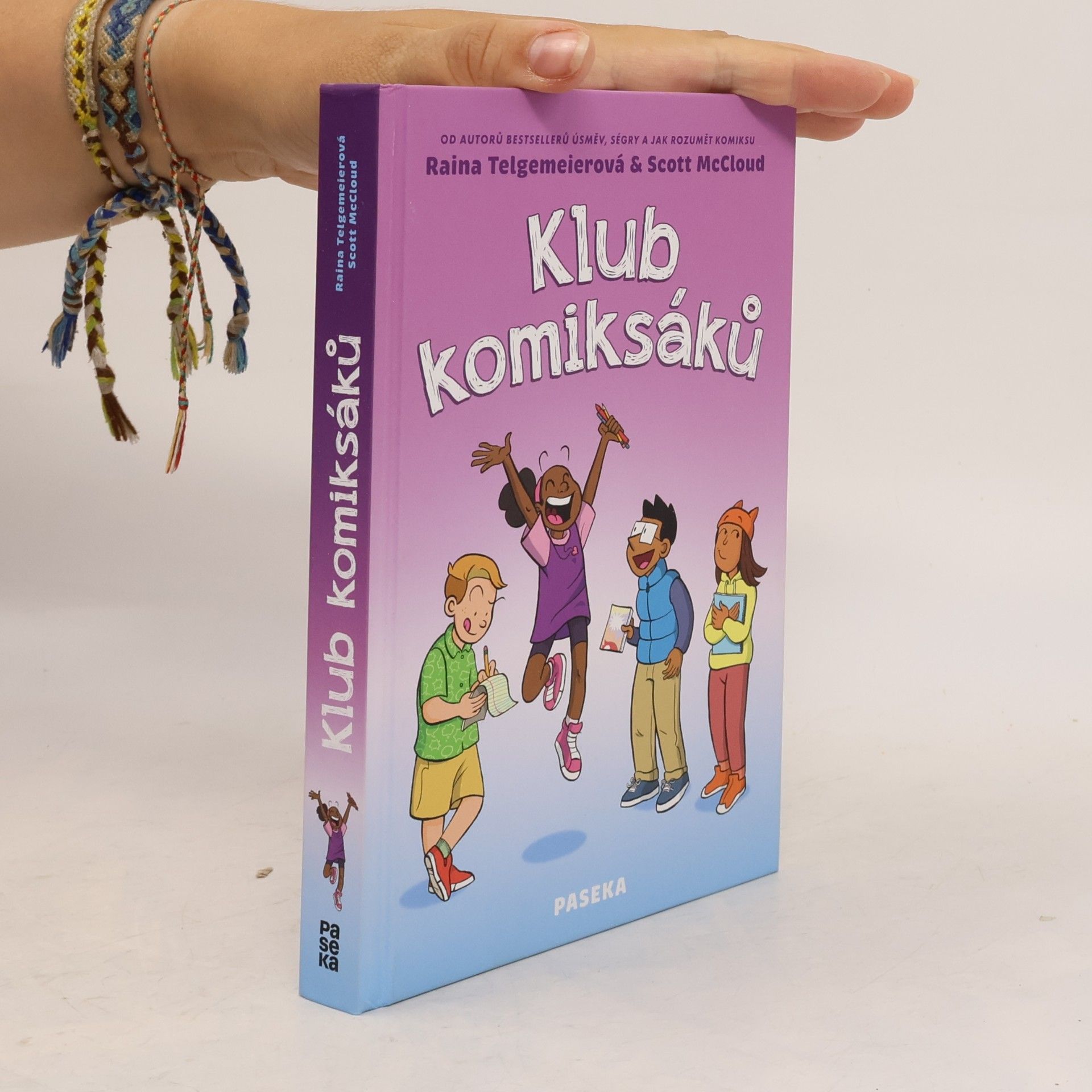 Raina Telgemeier Klub komiksáků