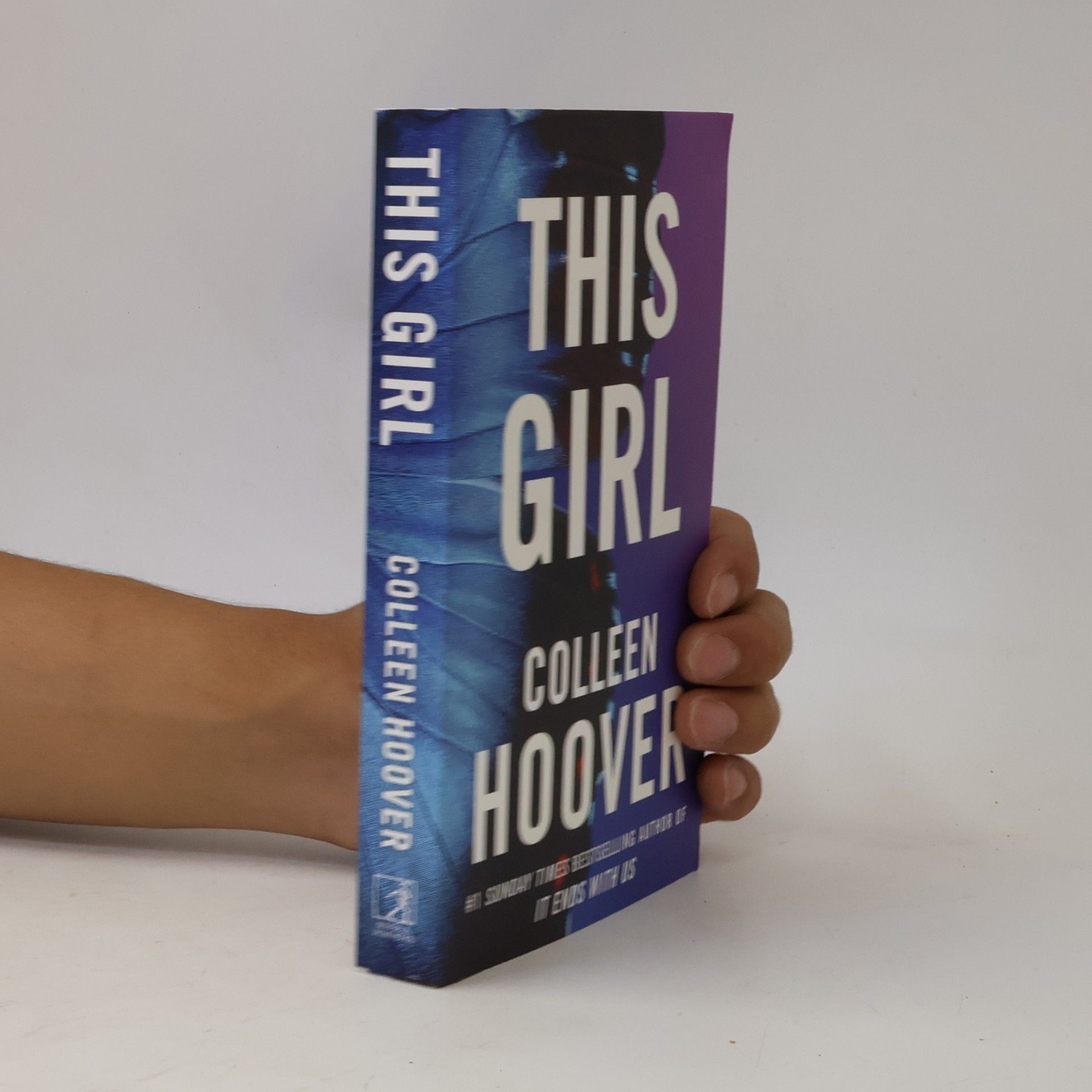 Colleen Hoover This girl