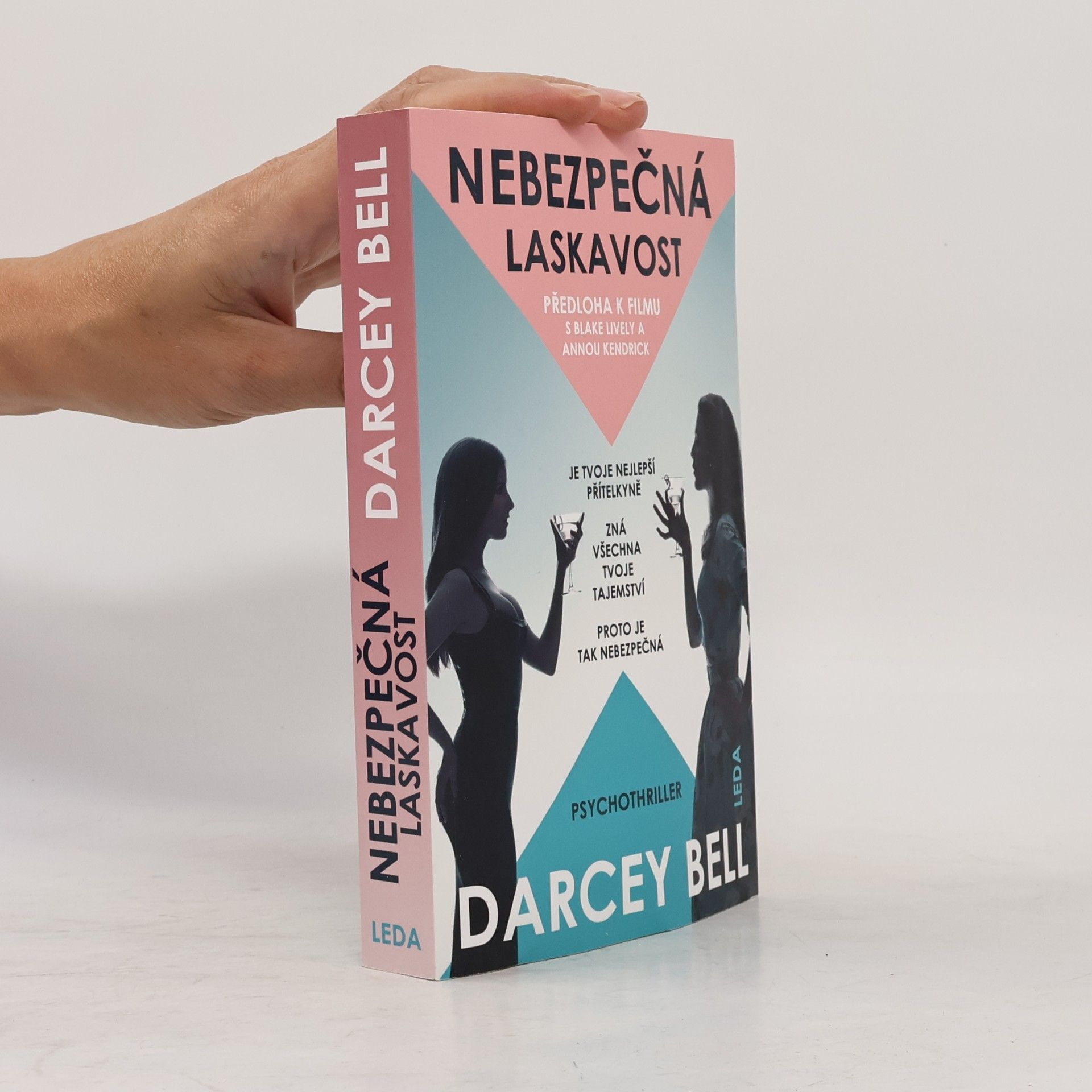 Darcey Bell Nebezpečná laskavost