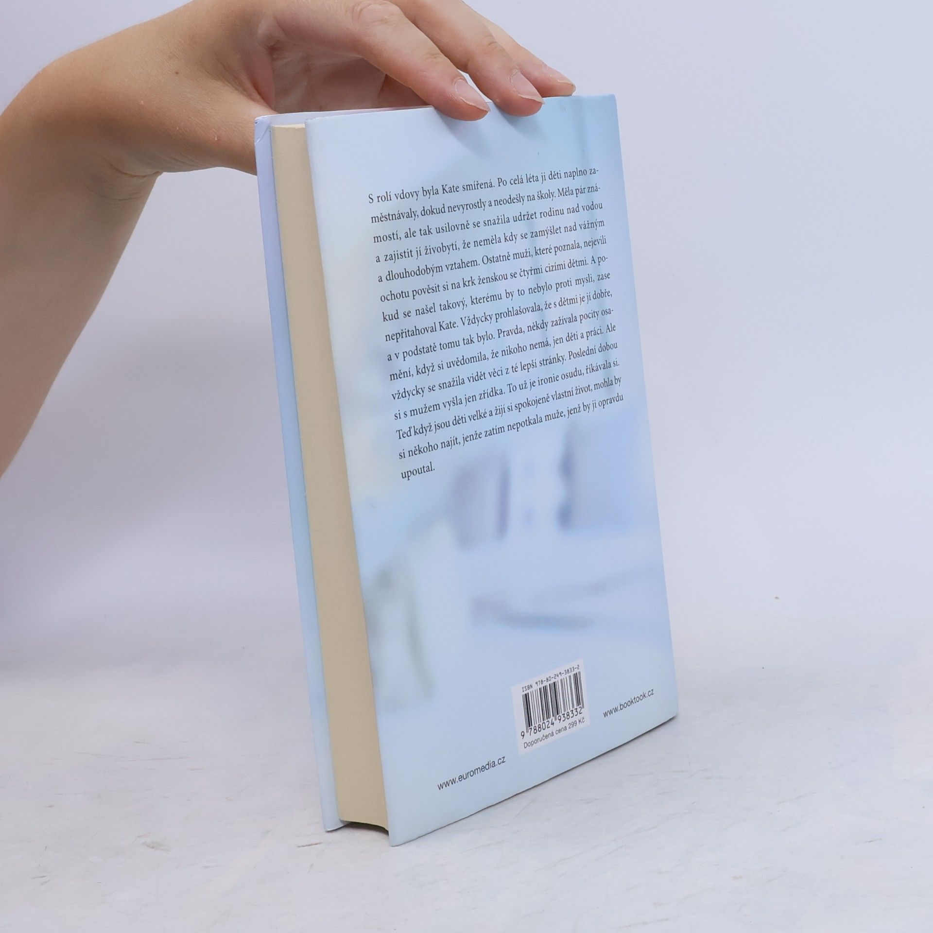 Danielle Steel Přes nepřízeň osudu
