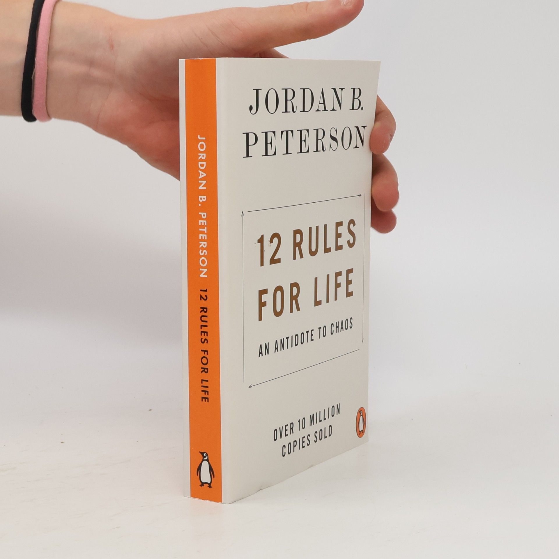 Jordan Peterson 12 rules for life: An antidote to chaos