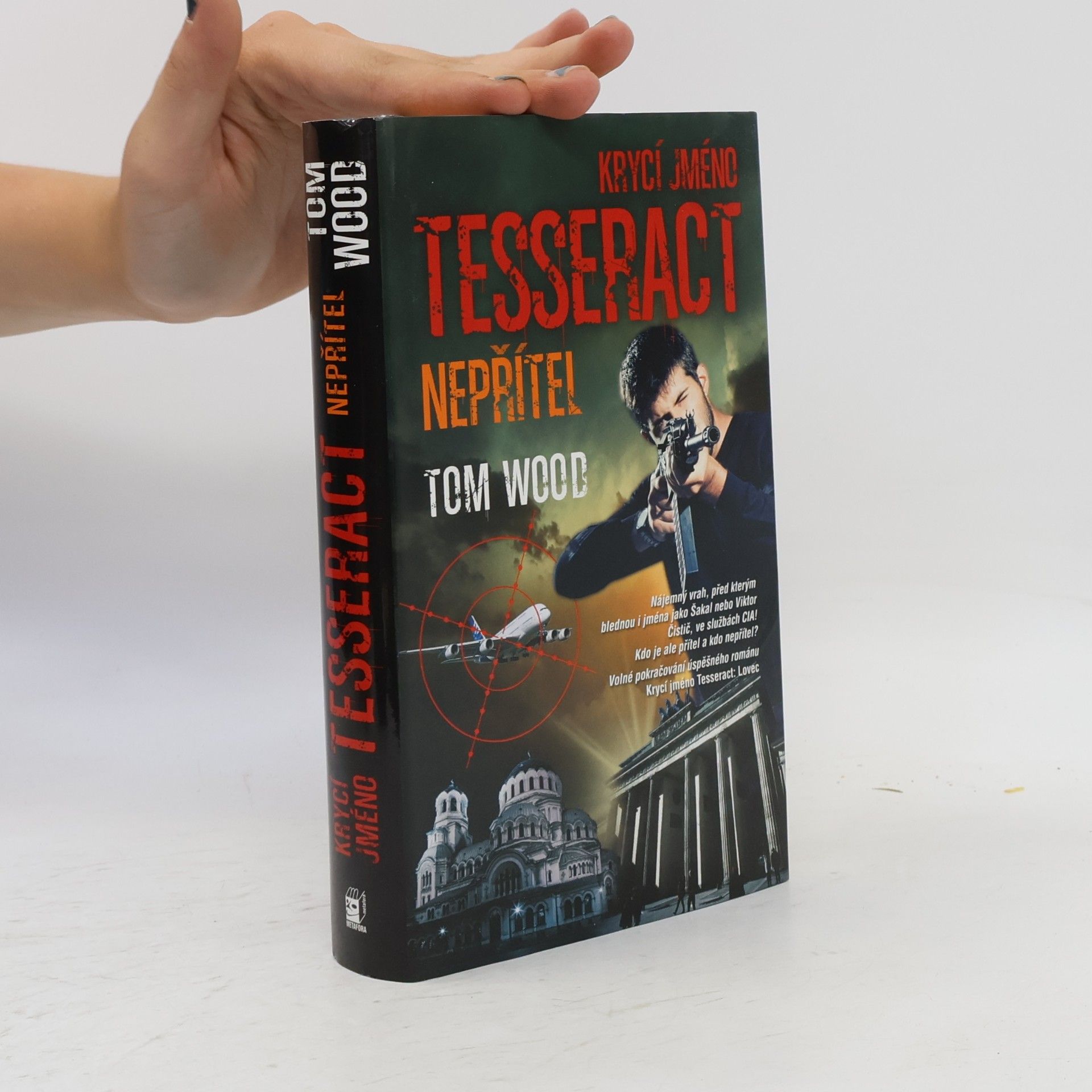 Tom Wood Krycí jméno Tesseract. Nepřítel